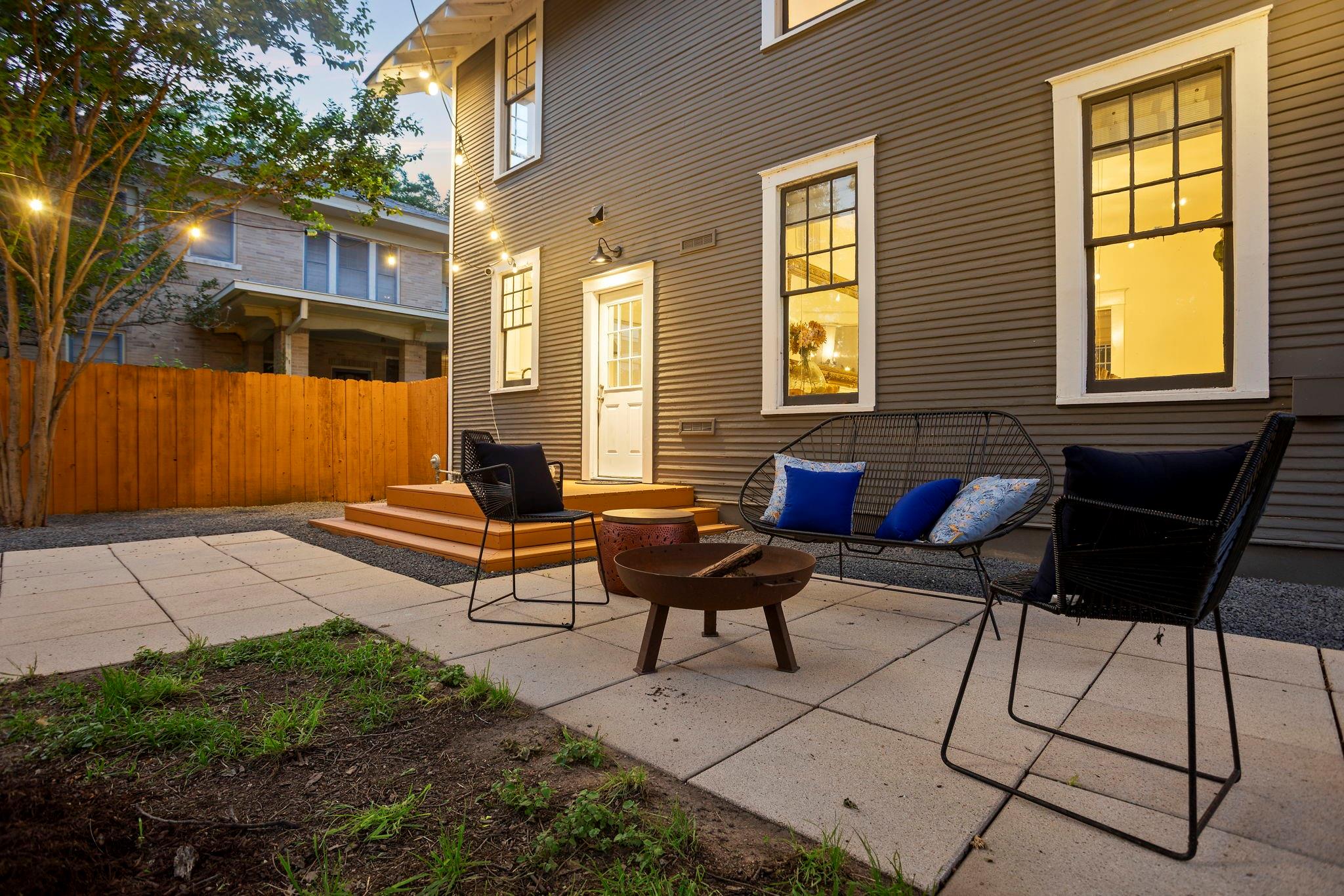 607 W 32nd St, Austin, TX 78705