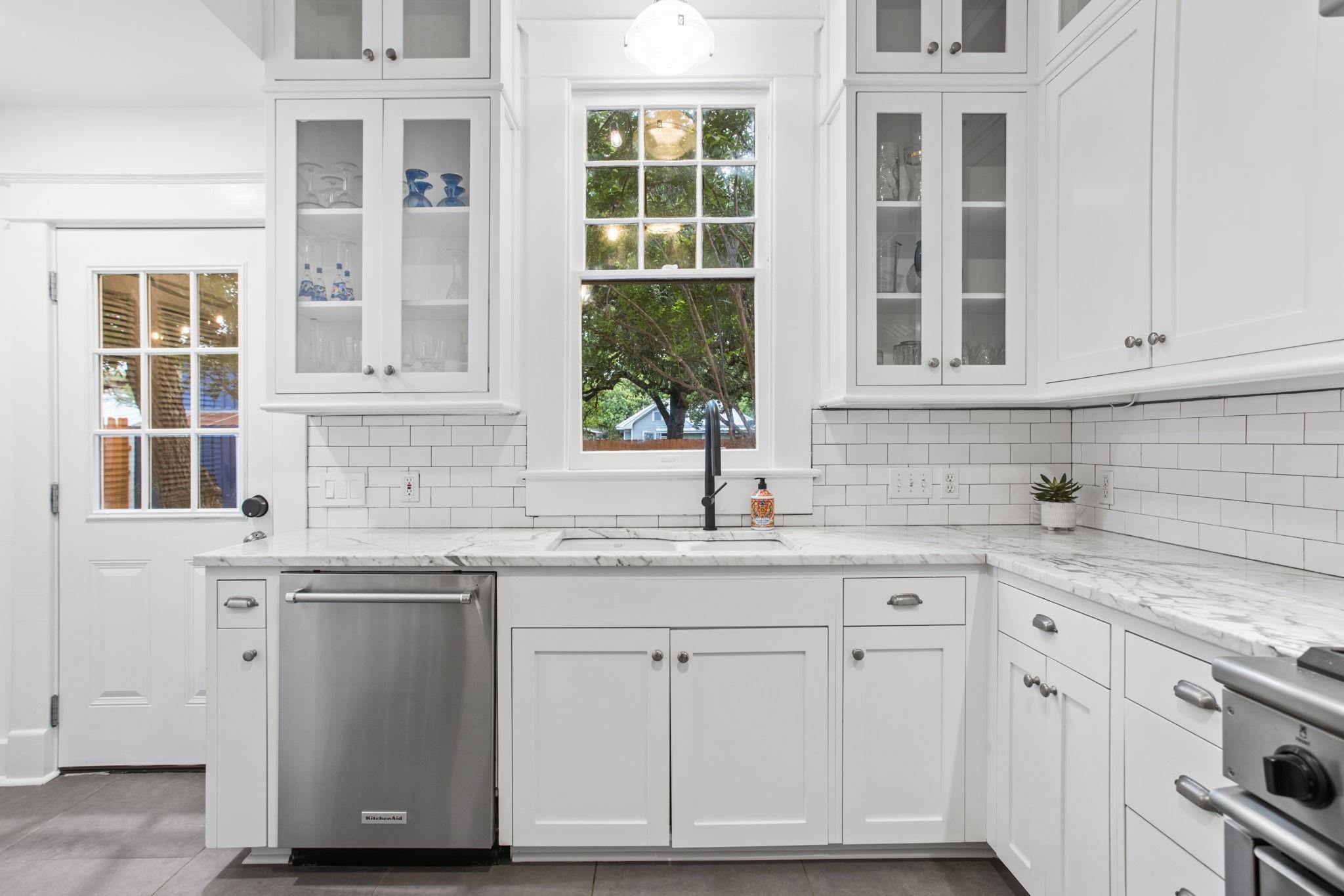 607 W 32nd St, Austin, TX 78705