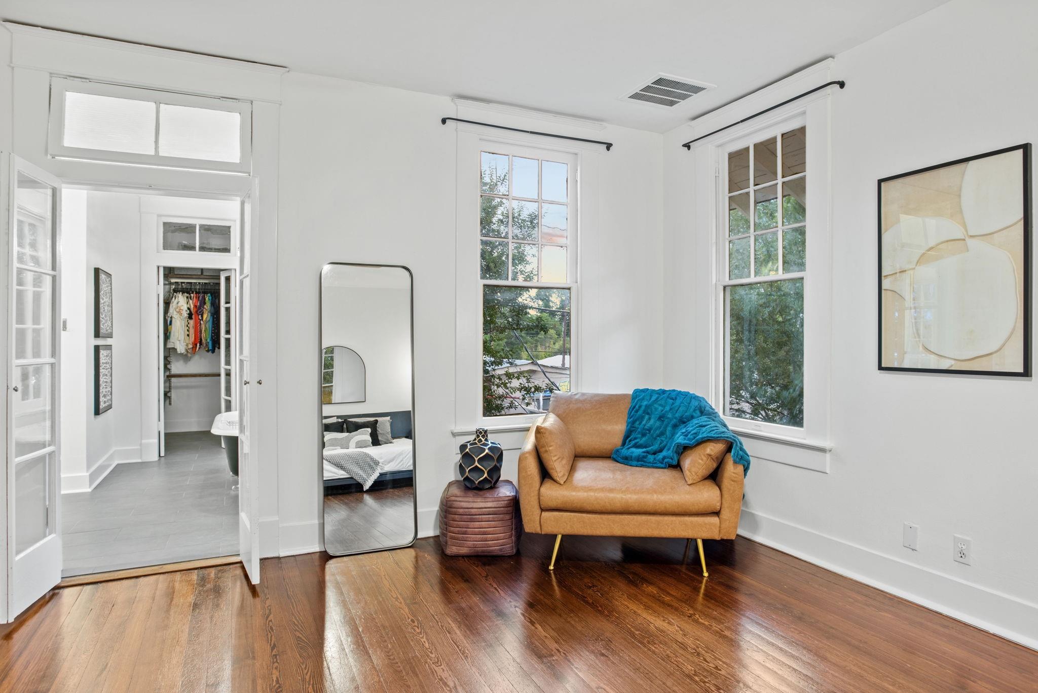 607 W 32nd St, Austin, TX 78705