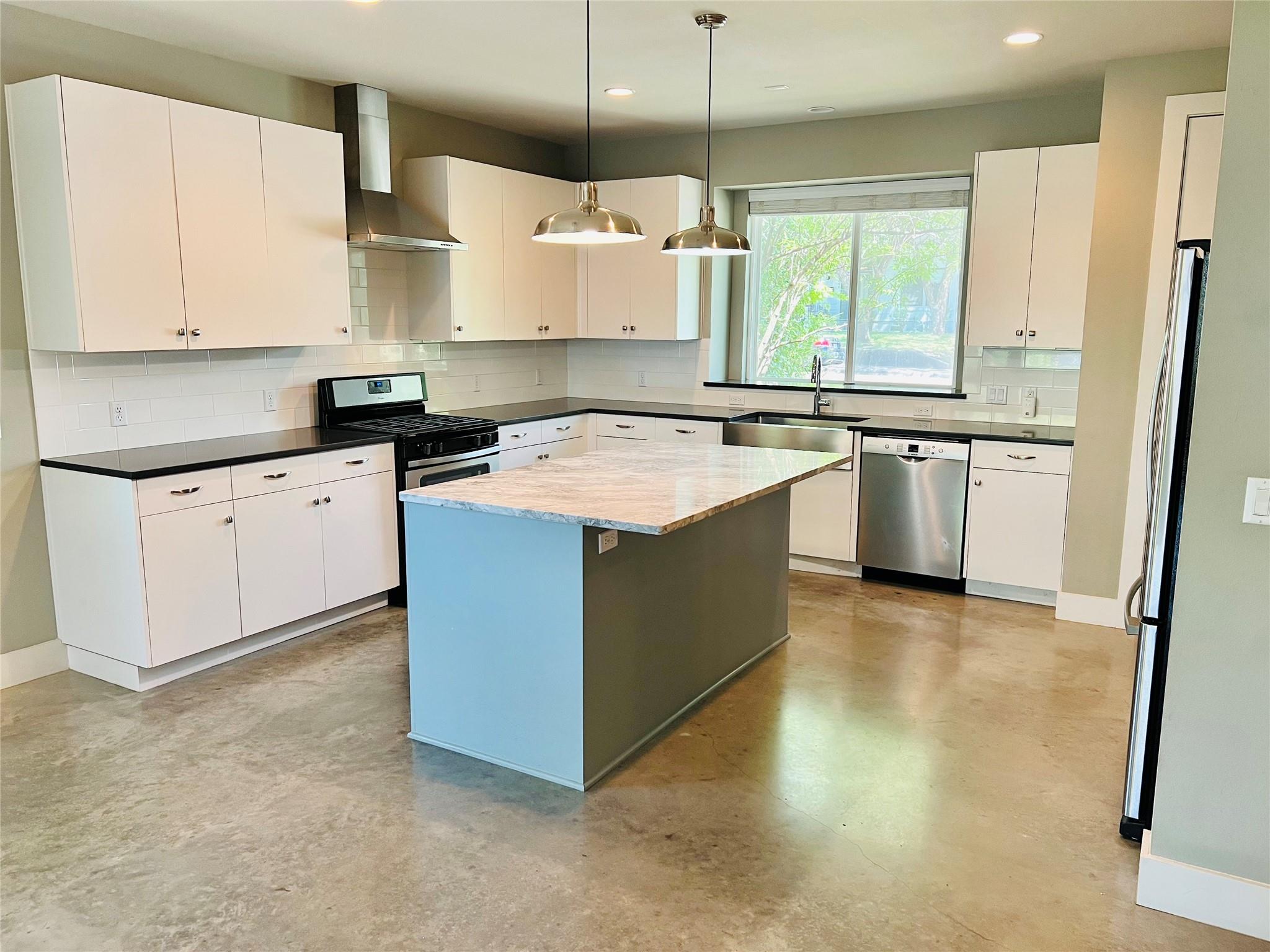 5402 Avenue F # A, Austin, TX 78751