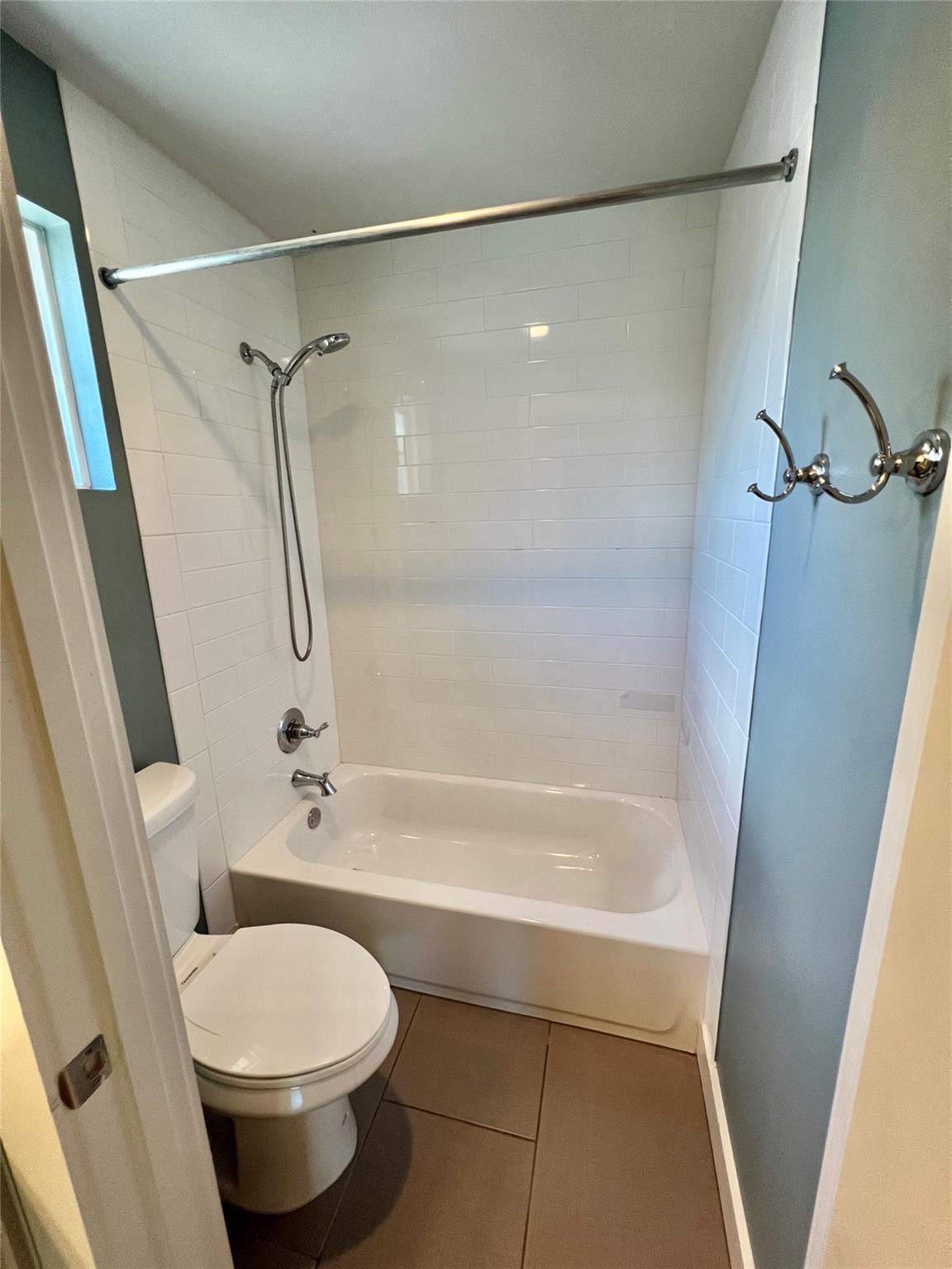 5402 Avenue F # A, Austin, TX 78751