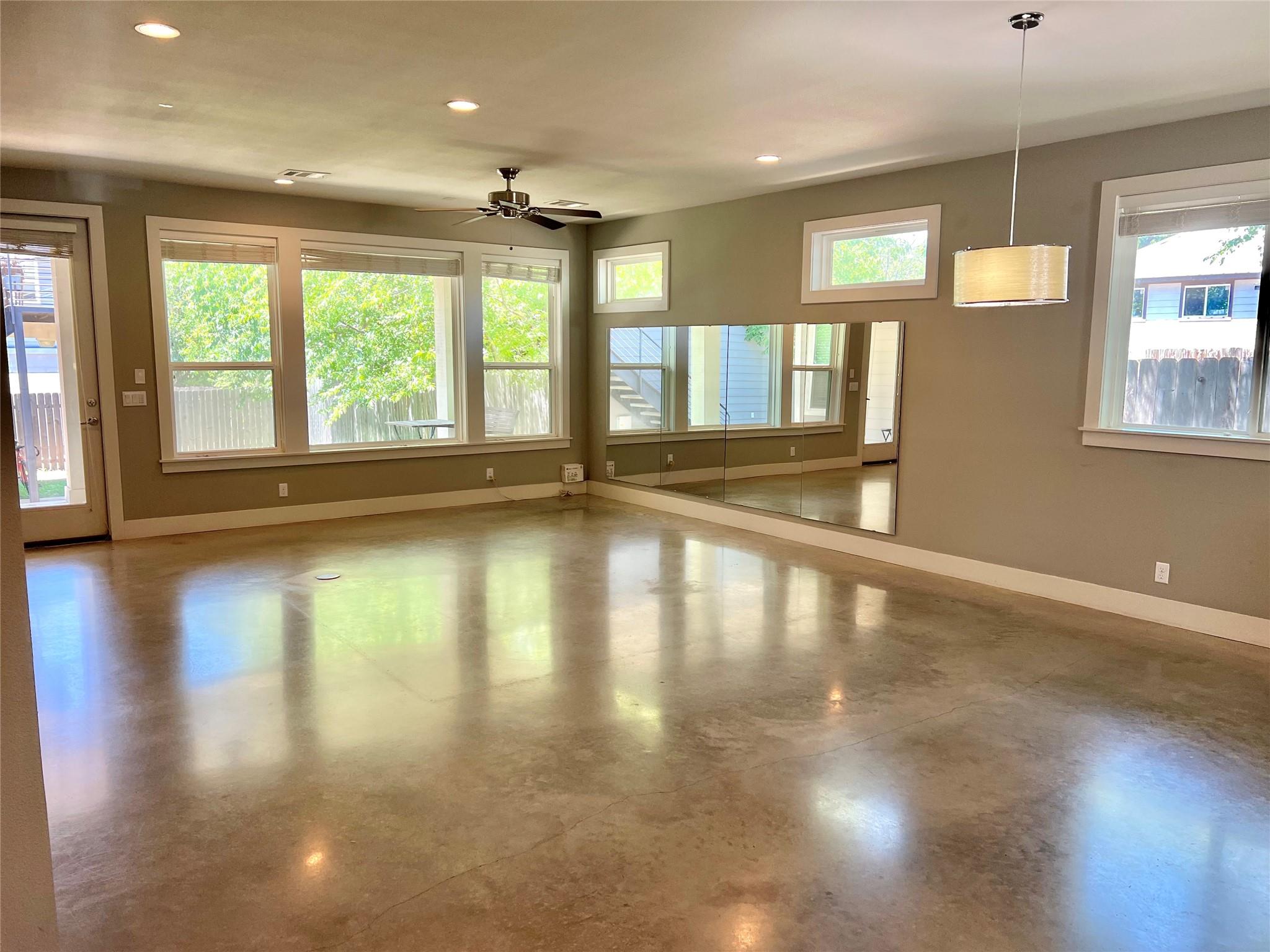 5402 Avenue F # A, Austin, TX 78751