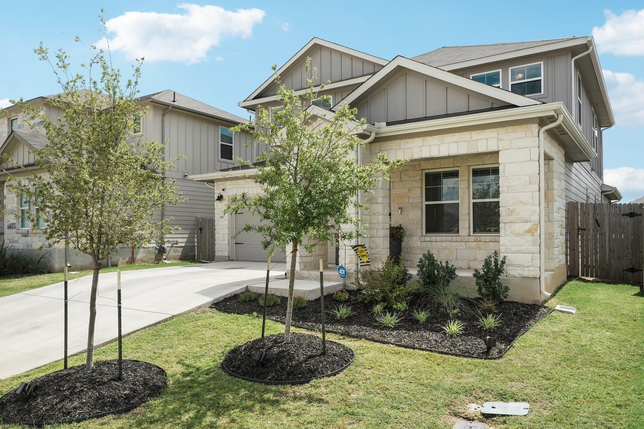 120 Sun Grove Trl, Georgetown, TX 78628