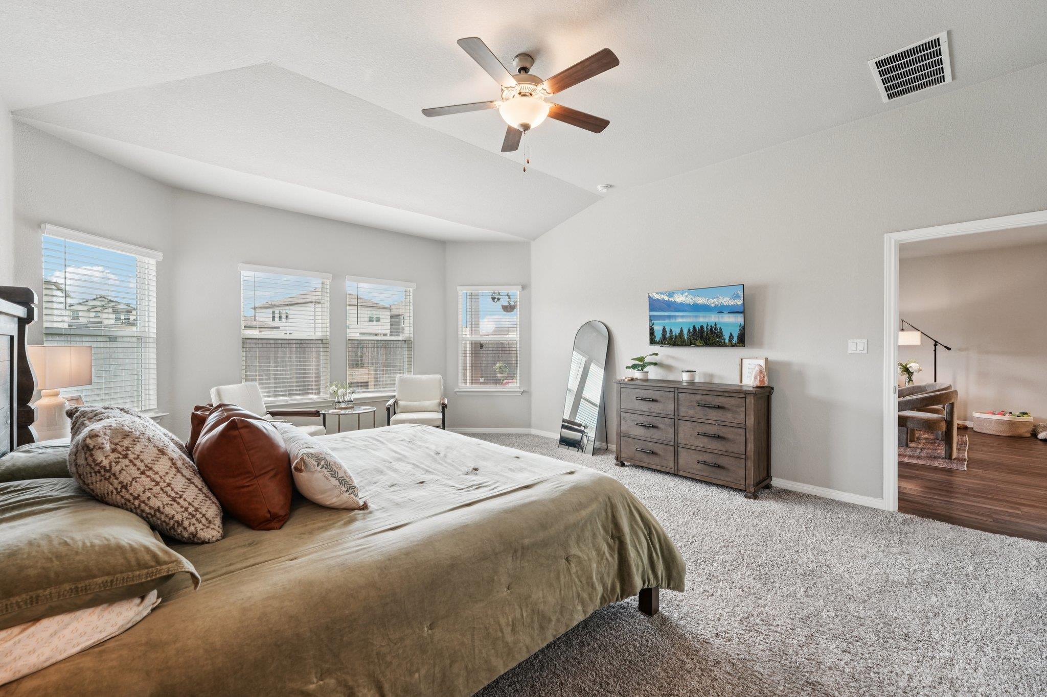 120 Sun Grove Trl, Georgetown, TX 78628