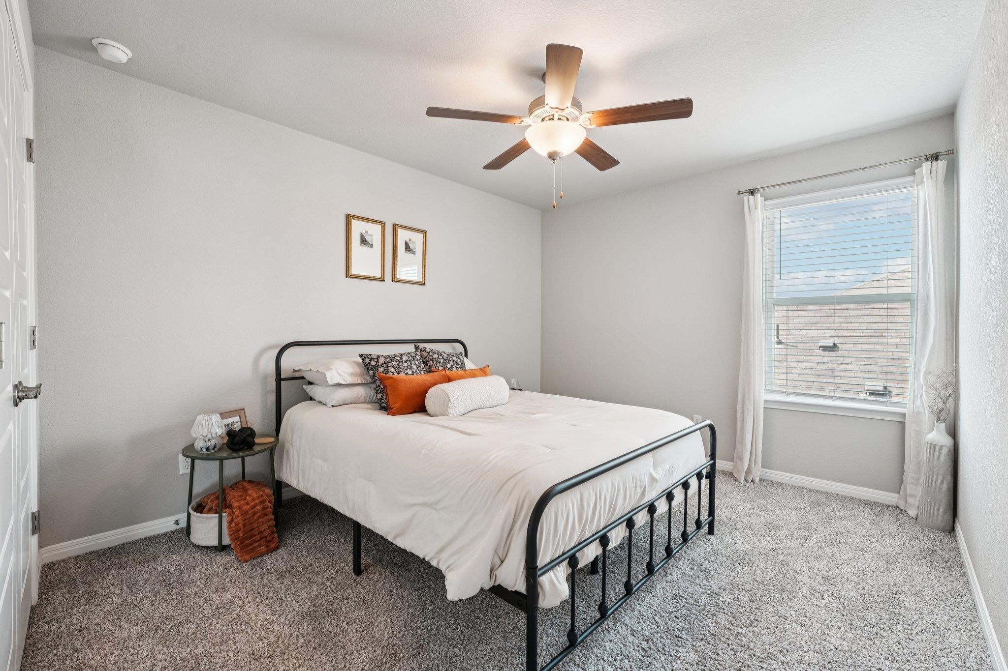 120 Sun Grove Trl, Georgetown, TX 78628