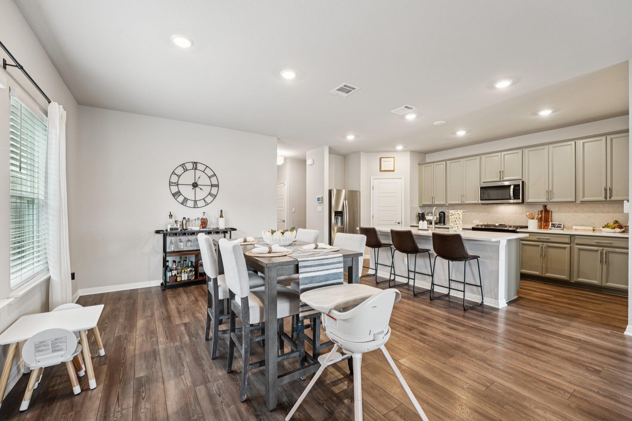 120 Sun Grove Trl, Georgetown, TX 78628