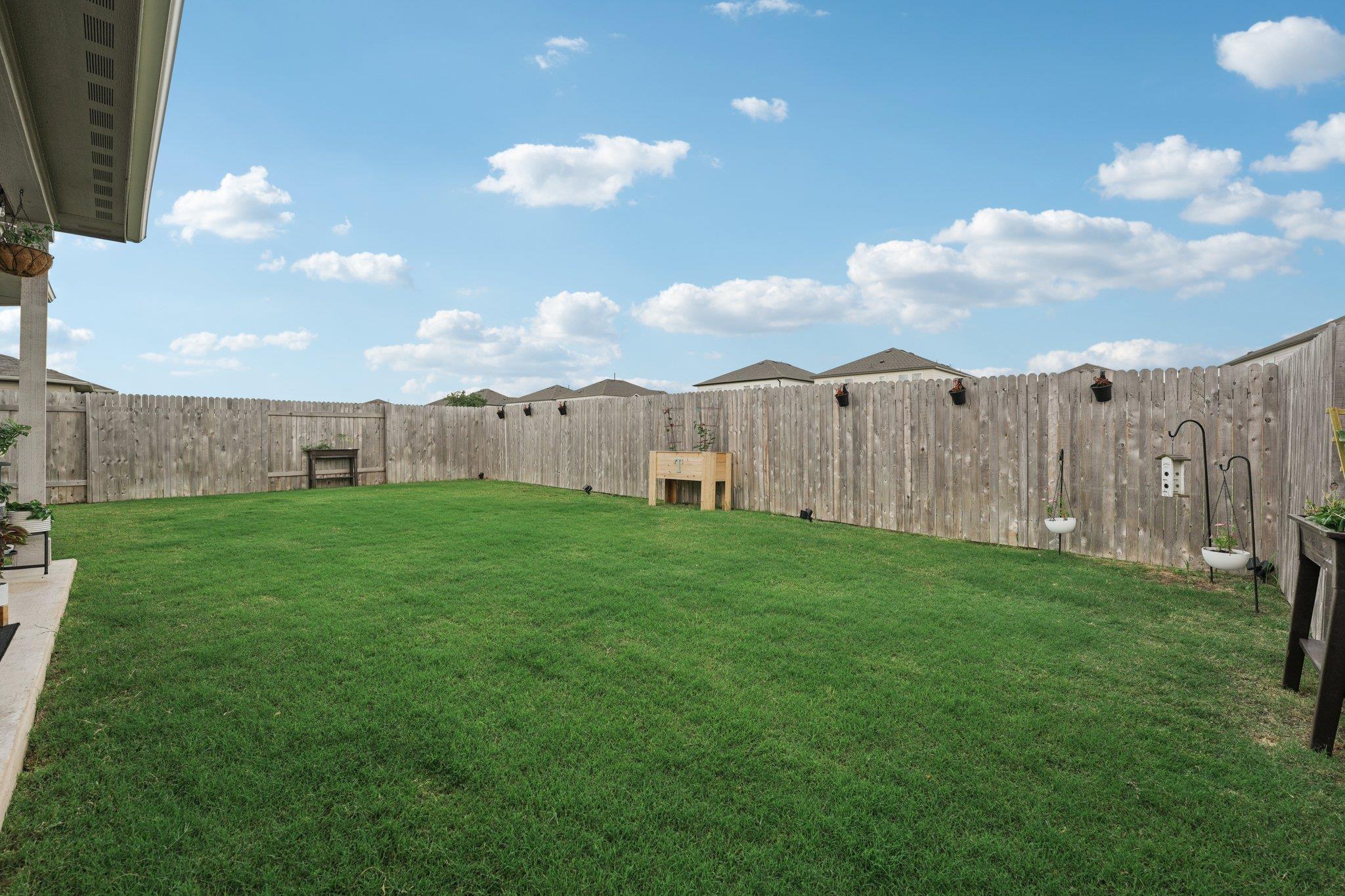 120 Sun Grove Trl, Georgetown, TX 78628