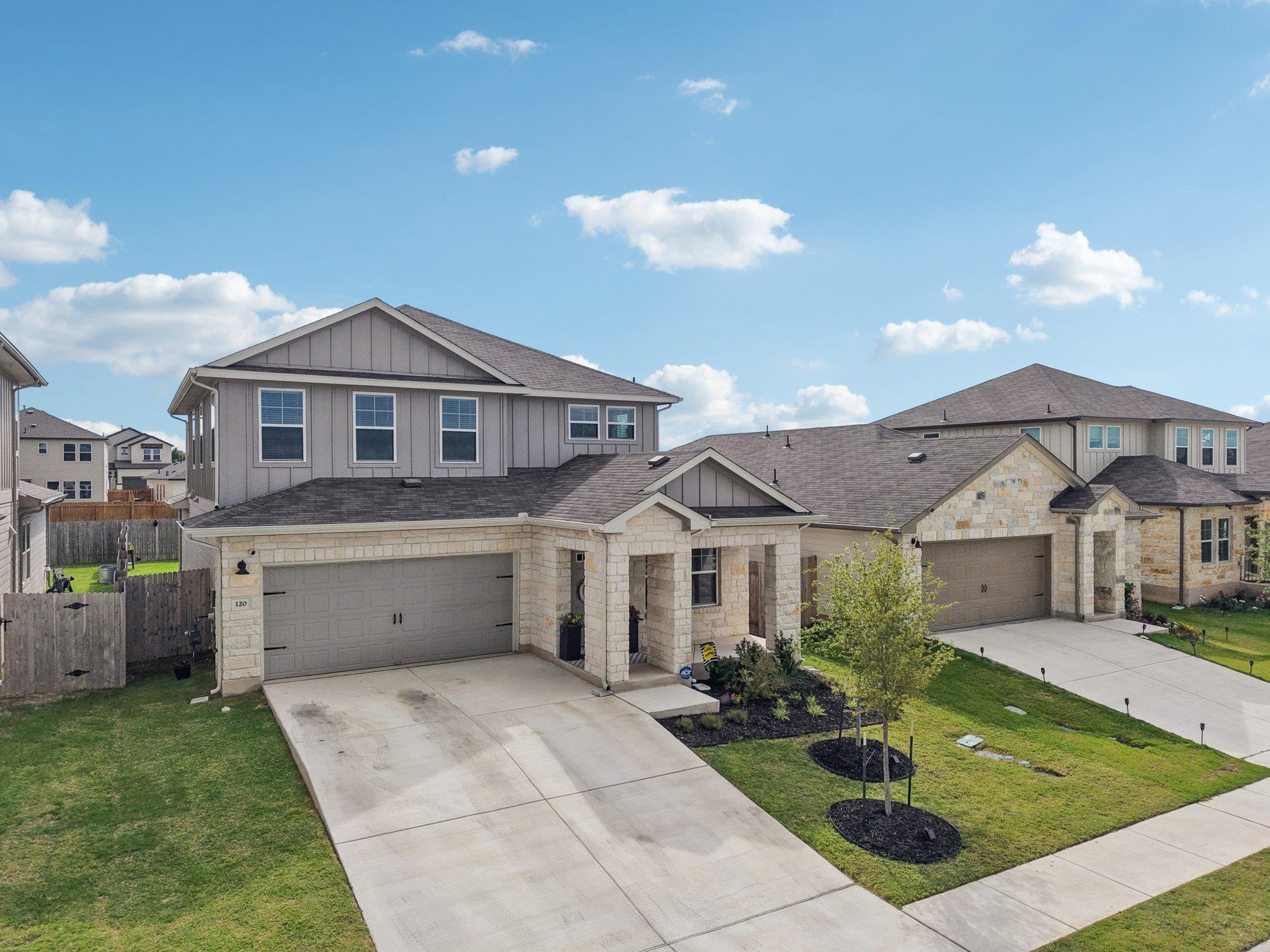 120 Sun Grove Trl, Georgetown, TX 78628