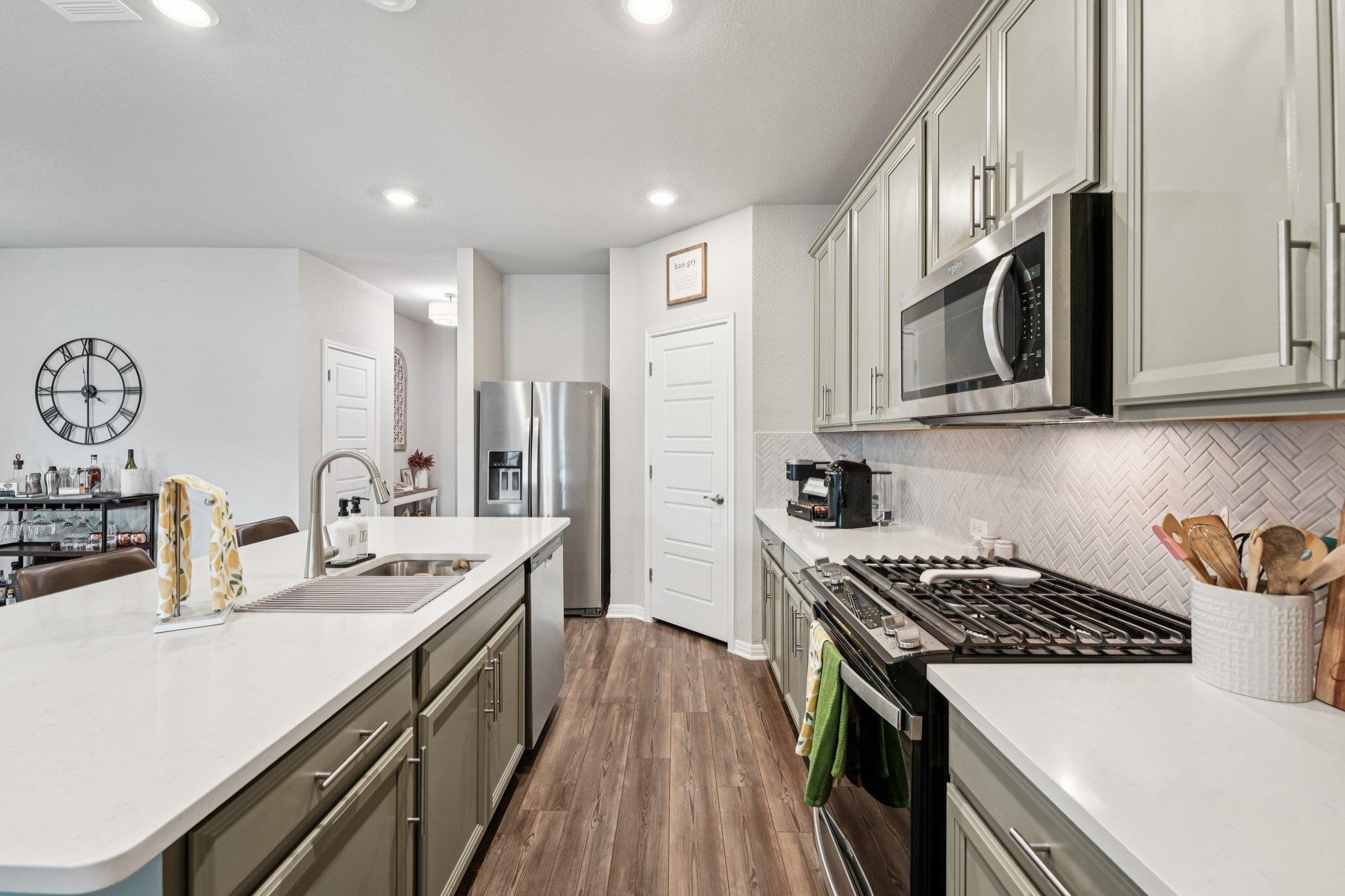 120 Sun Grove Trl, Georgetown, TX 78628