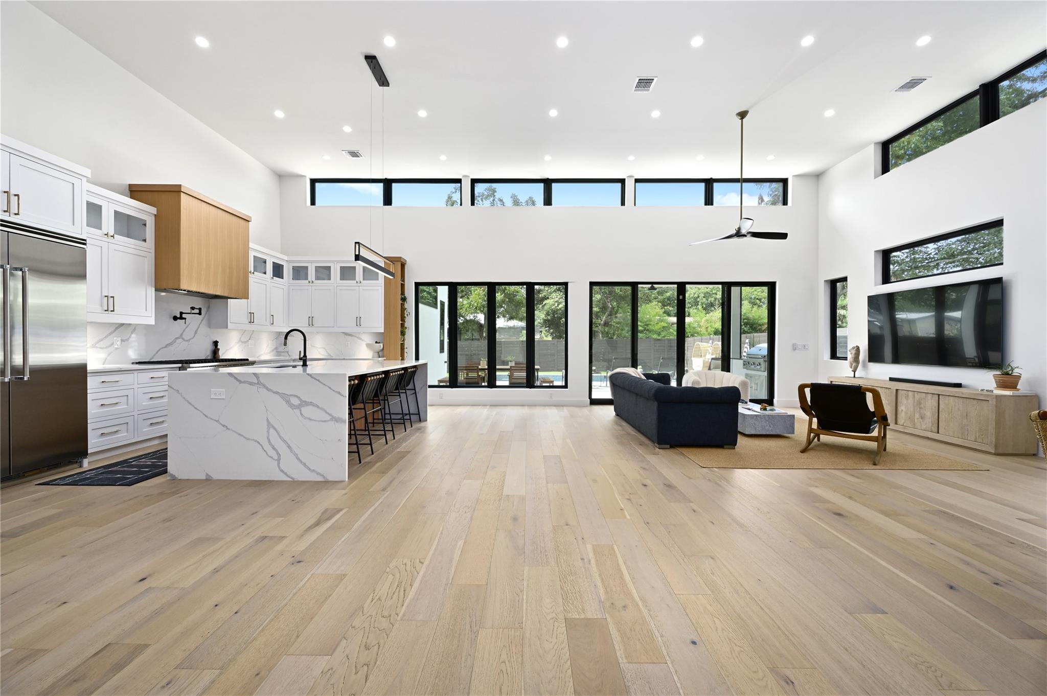 3305 Skylark Dr, Austin, TX 78757