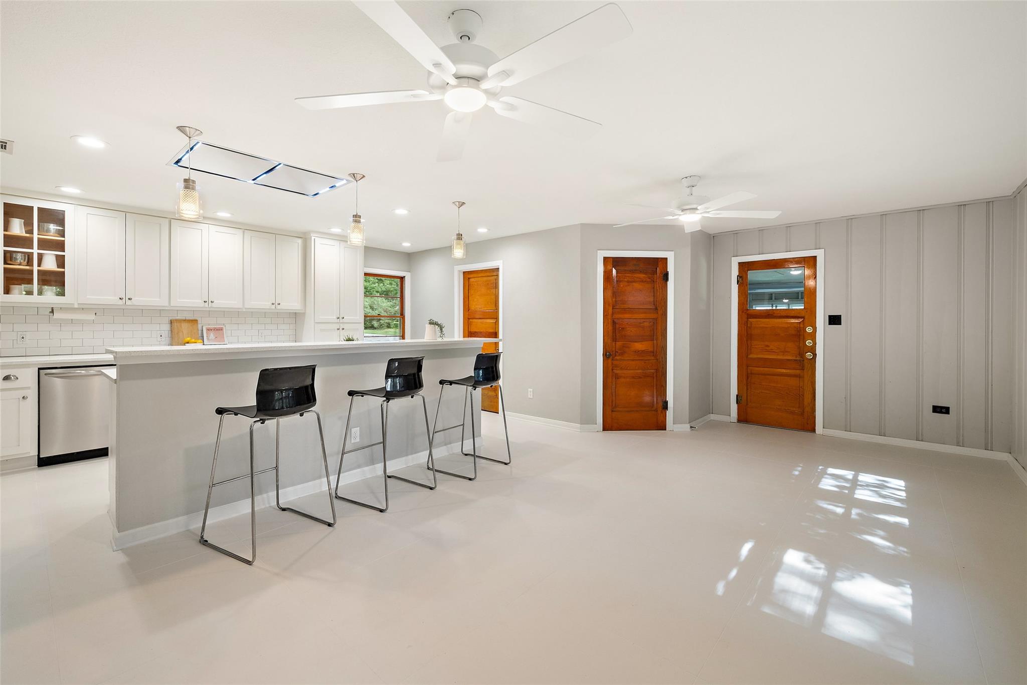 1619 S College St, Georgetown, TX 78626