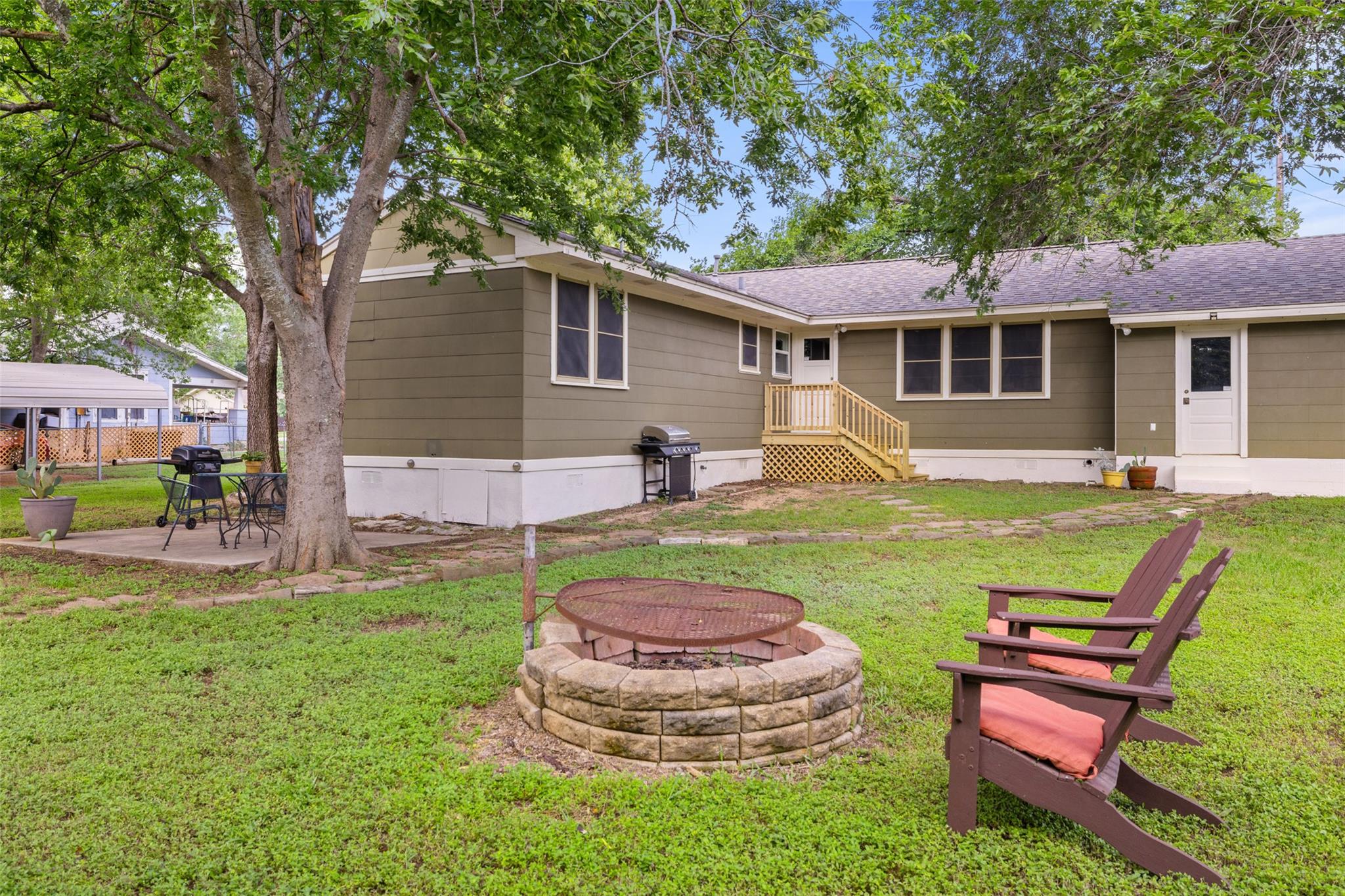 1619 S College St, Georgetown, TX 78626