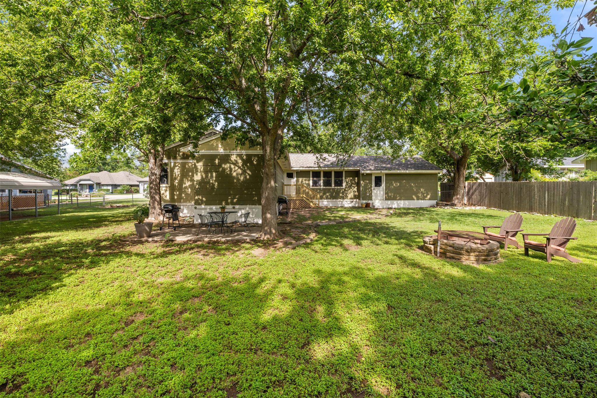 1619 S College St, Georgetown, TX 78626