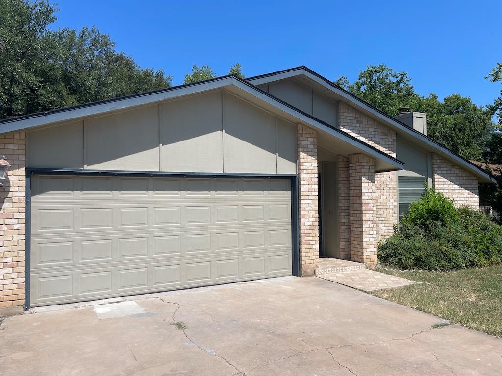 11914 Swan Dr, Austin, TX 78750