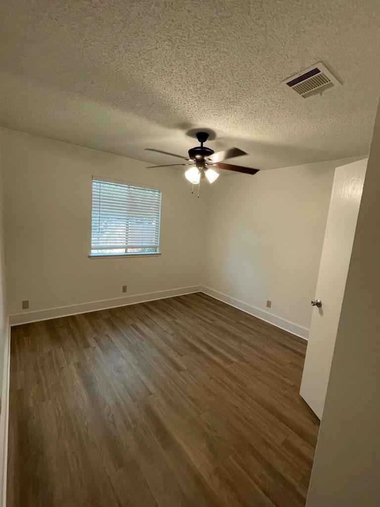 11914 Swan Dr, Austin, TX 78750
