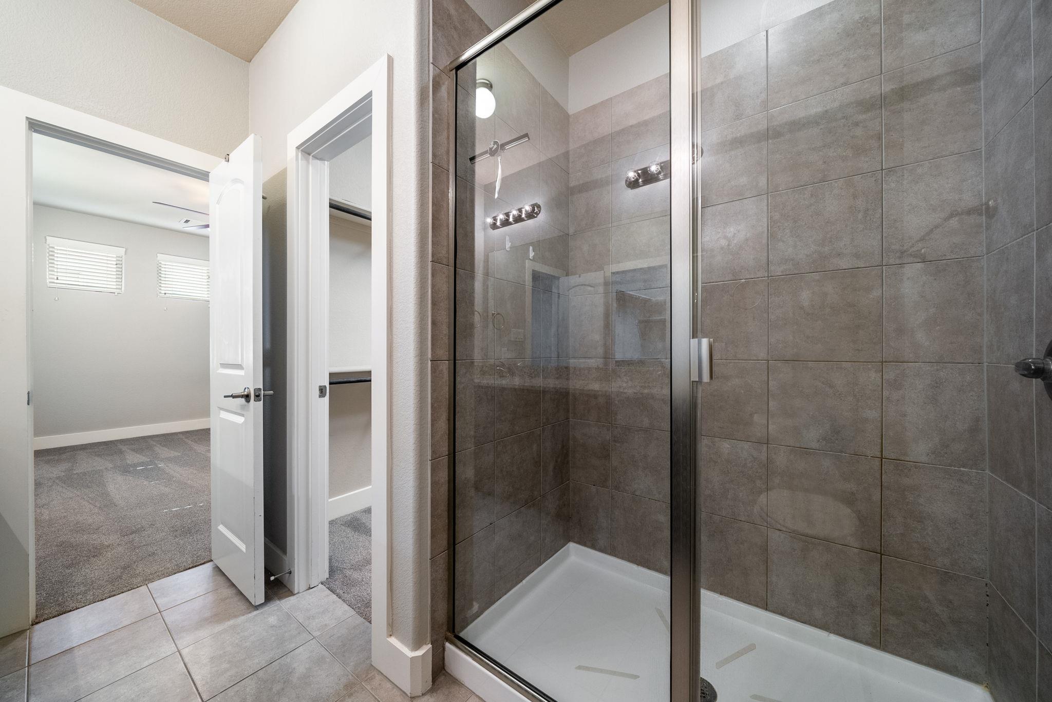374 Madison Oaks Ave # 12B, Georgetown, TX 78626