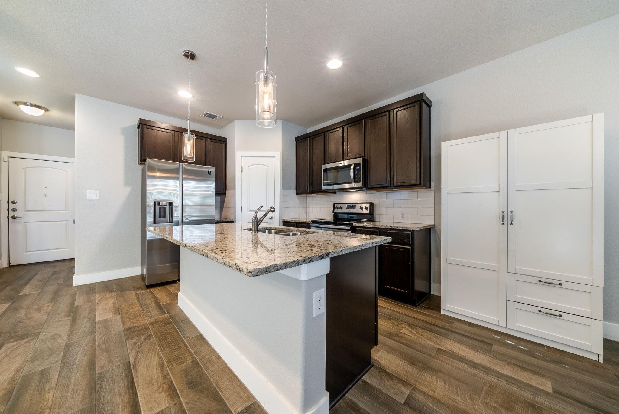 374 Madison Oaks Ave # 12B, Georgetown, TX 78626