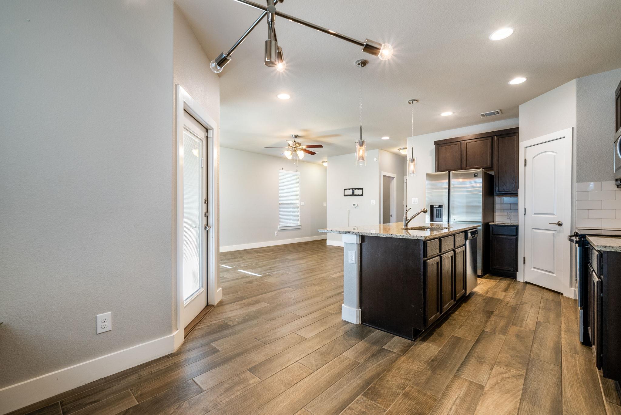 374 Madison Oaks Ave # 12B, Georgetown, TX 78626