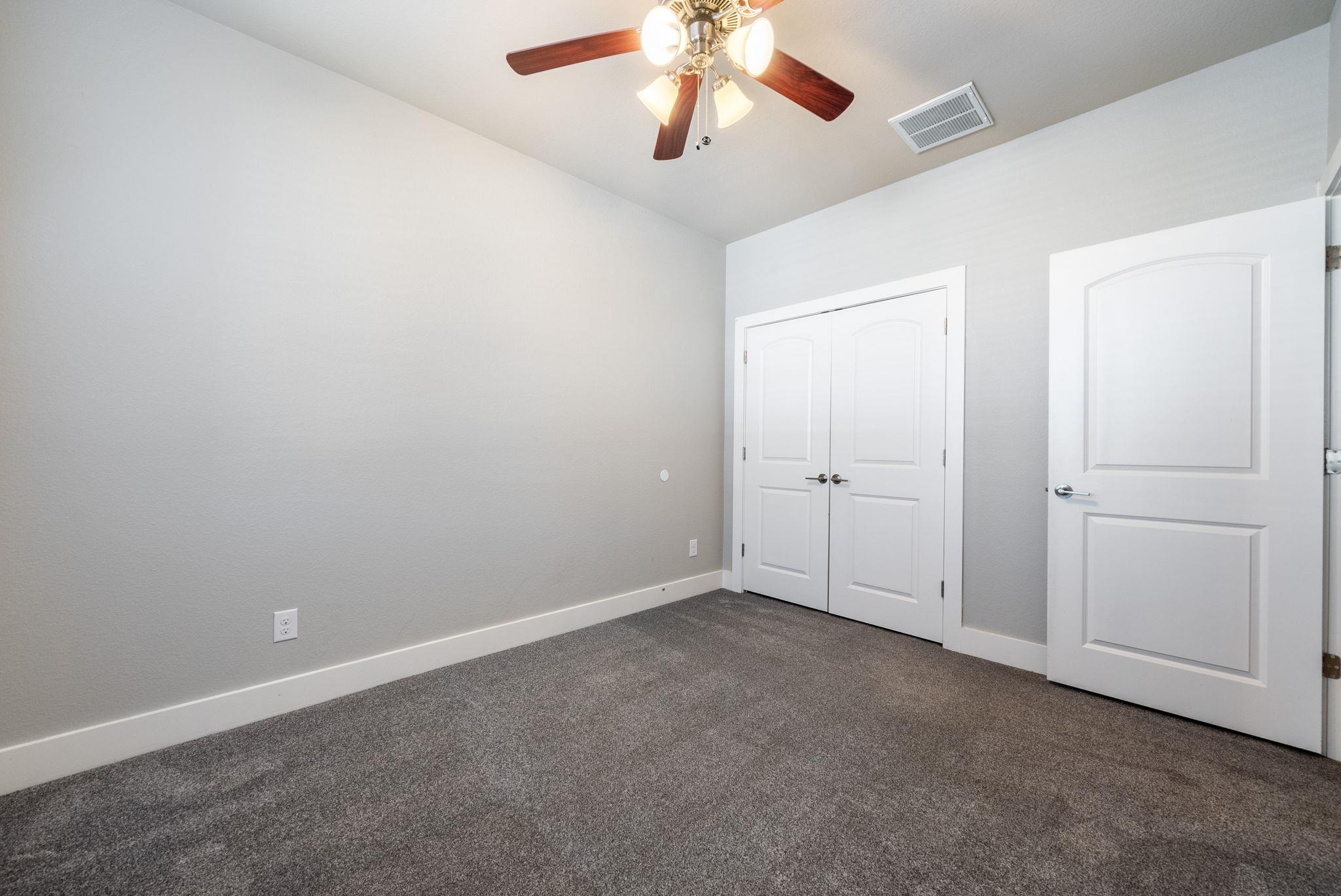 374 Madison Oaks Ave # 12B, Georgetown, TX 78626
