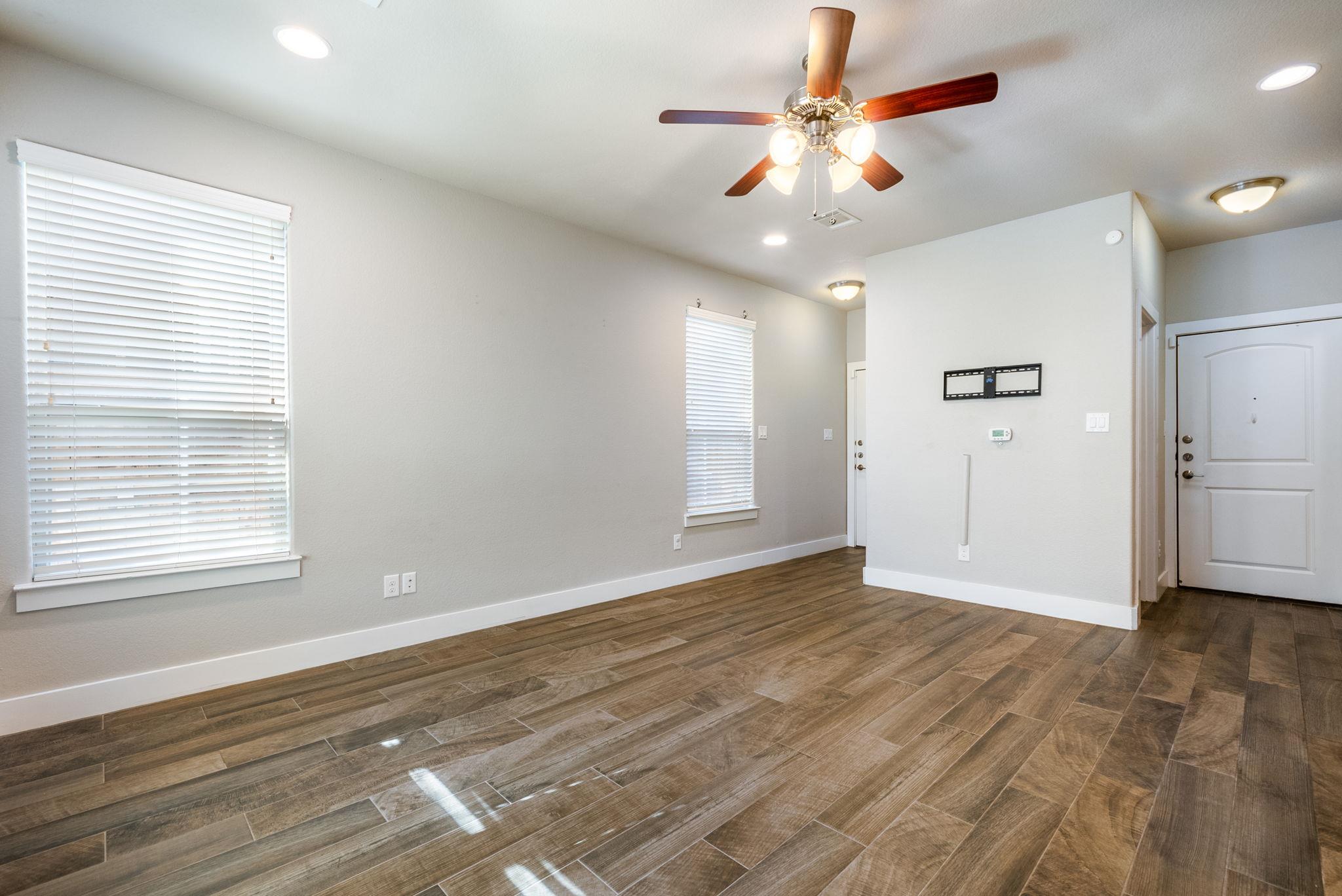 374 Madison Oaks Ave # 12B, Georgetown, TX 78626