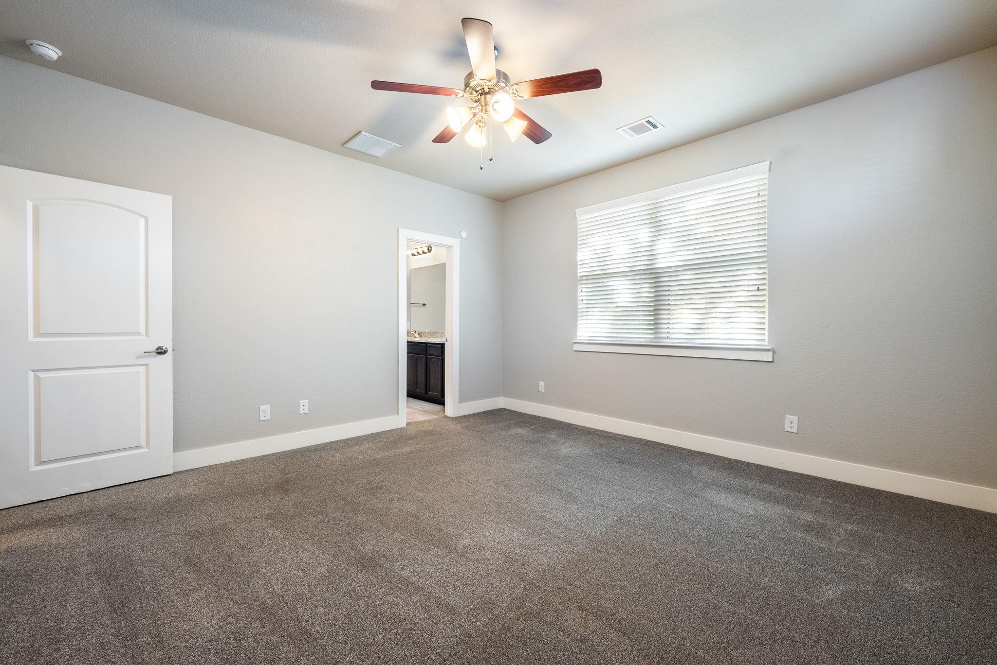 374 Madison Oaks Ave # 12B, Georgetown, TX 78626