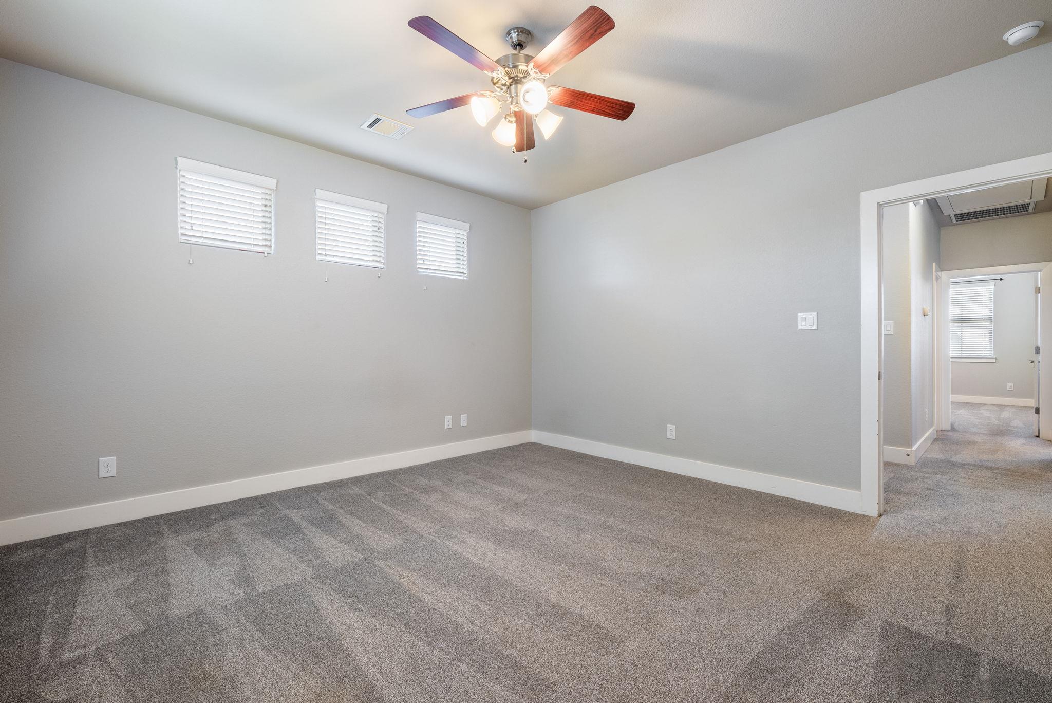 374 Madison Oaks Ave # 12B, Georgetown, TX 78626