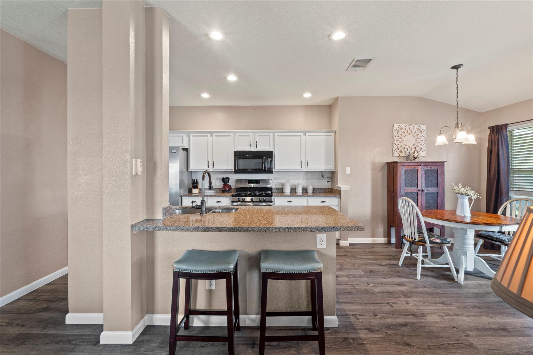 1111 Whitley Dr, Leander, TX 78641