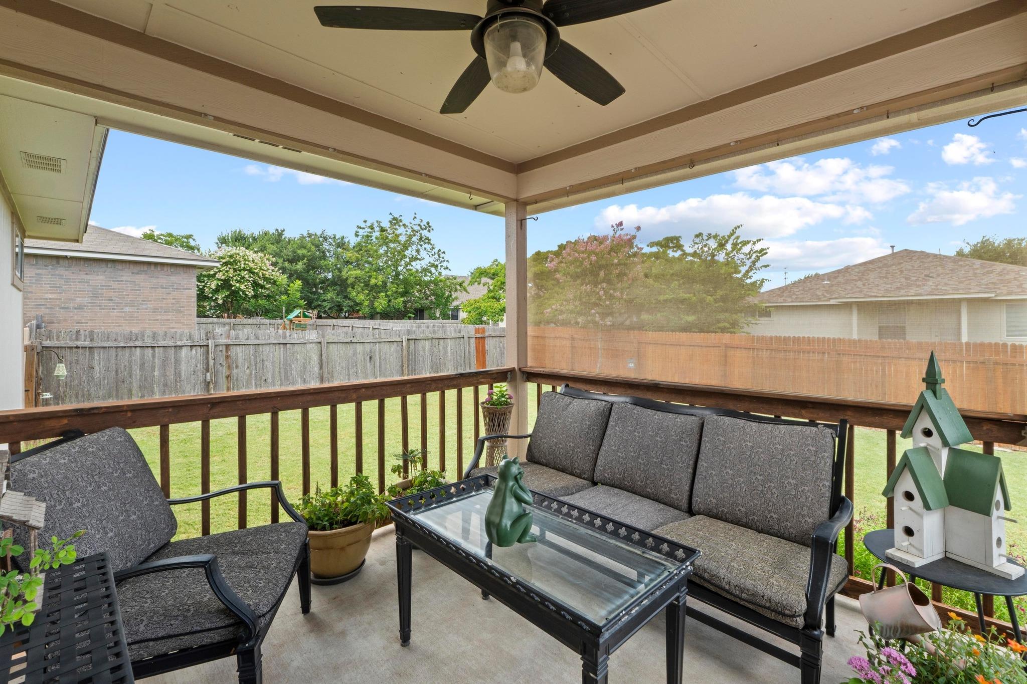 1111 Whitley Dr, Leander, TX 78641
