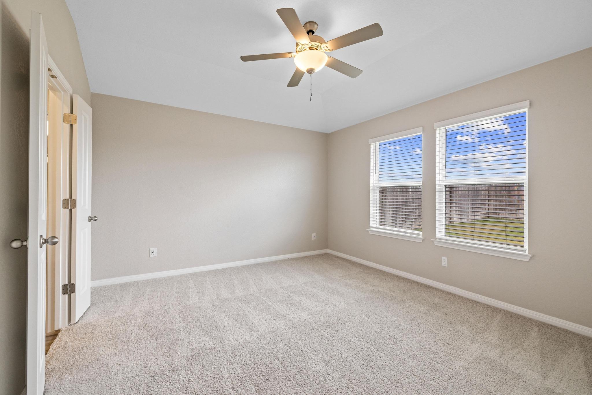 200 Outlaw Dr, Liberty Hill, TX 78642