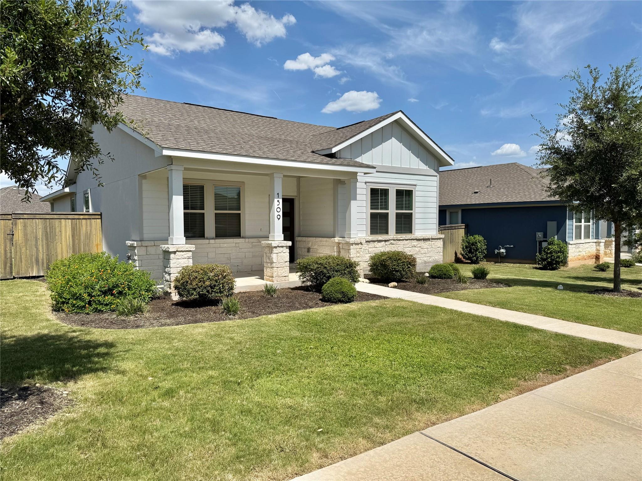 1509 Longhorn Ranch Dr, Leander, TX 78641