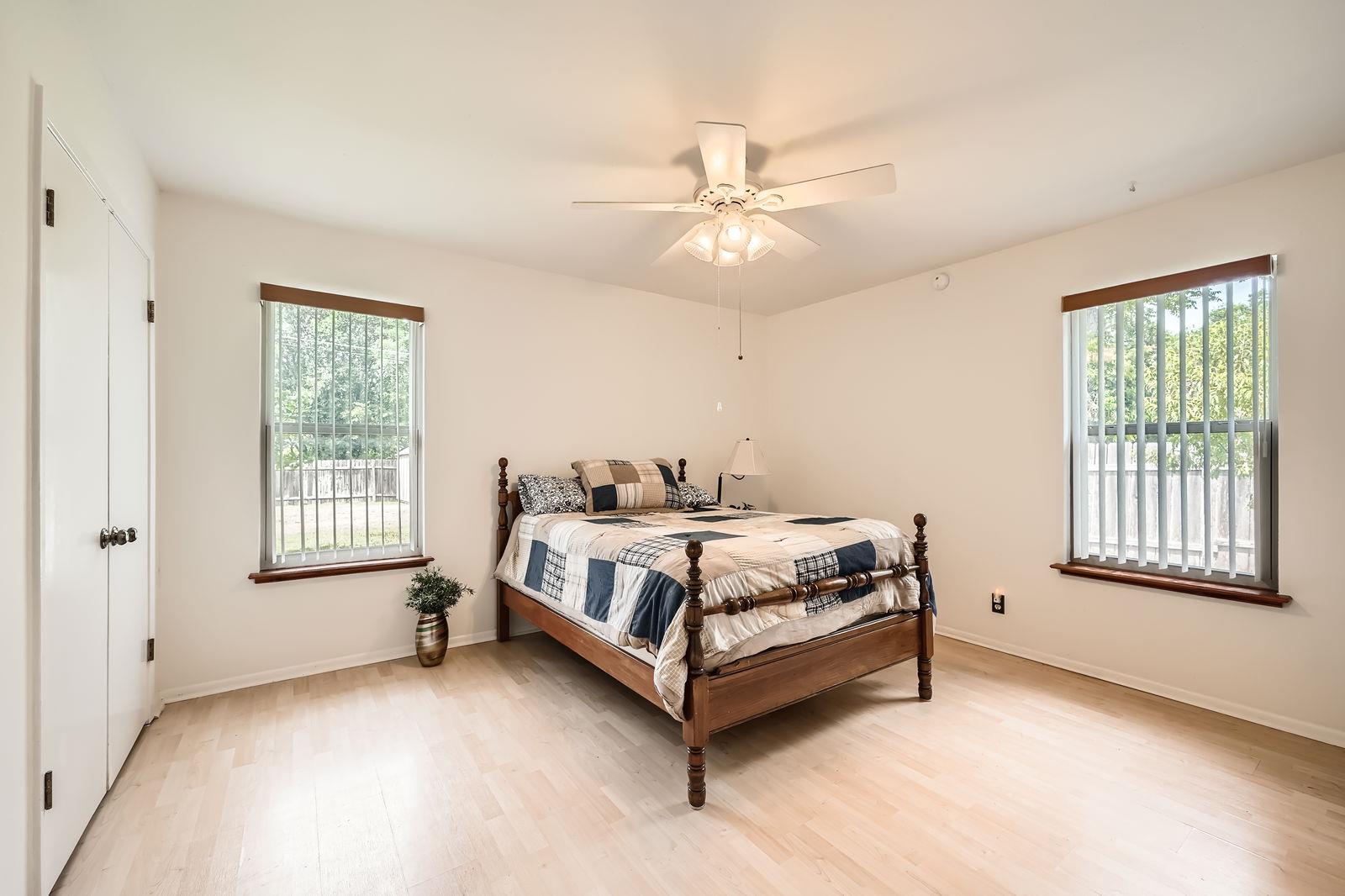 914 Hermitage Dr, Austin, TX 78753