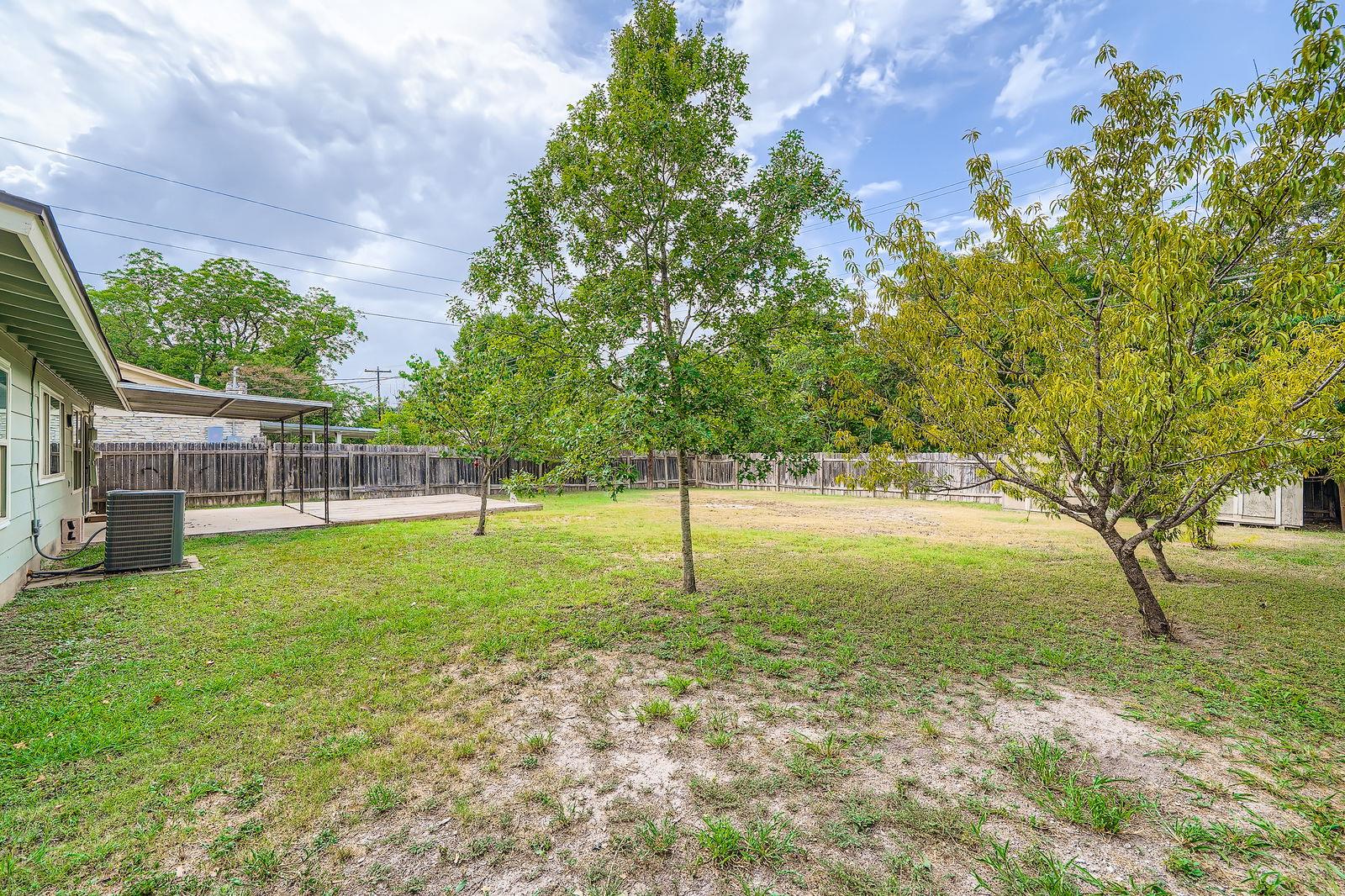 914 Hermitage Dr, Austin, TX 78753