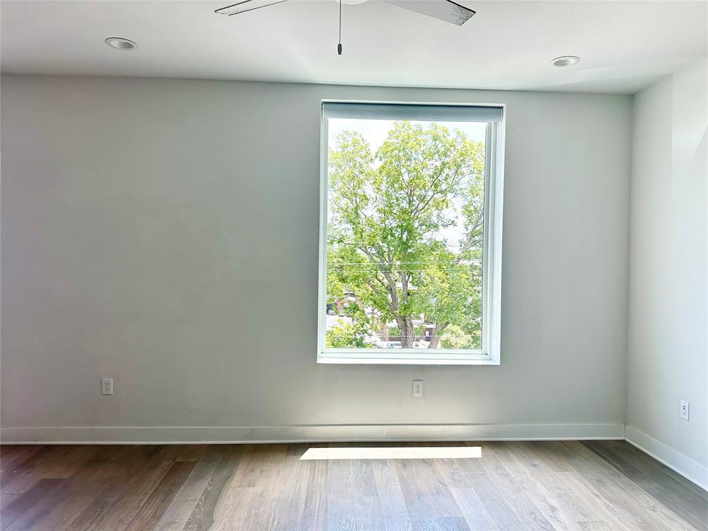 1800 E 4th St # 305, Austin, TX 78702