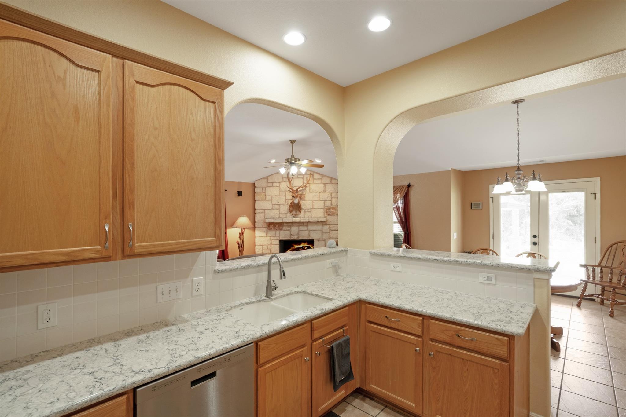 213 S Buffalo Pass, Georgetown, TX 78633