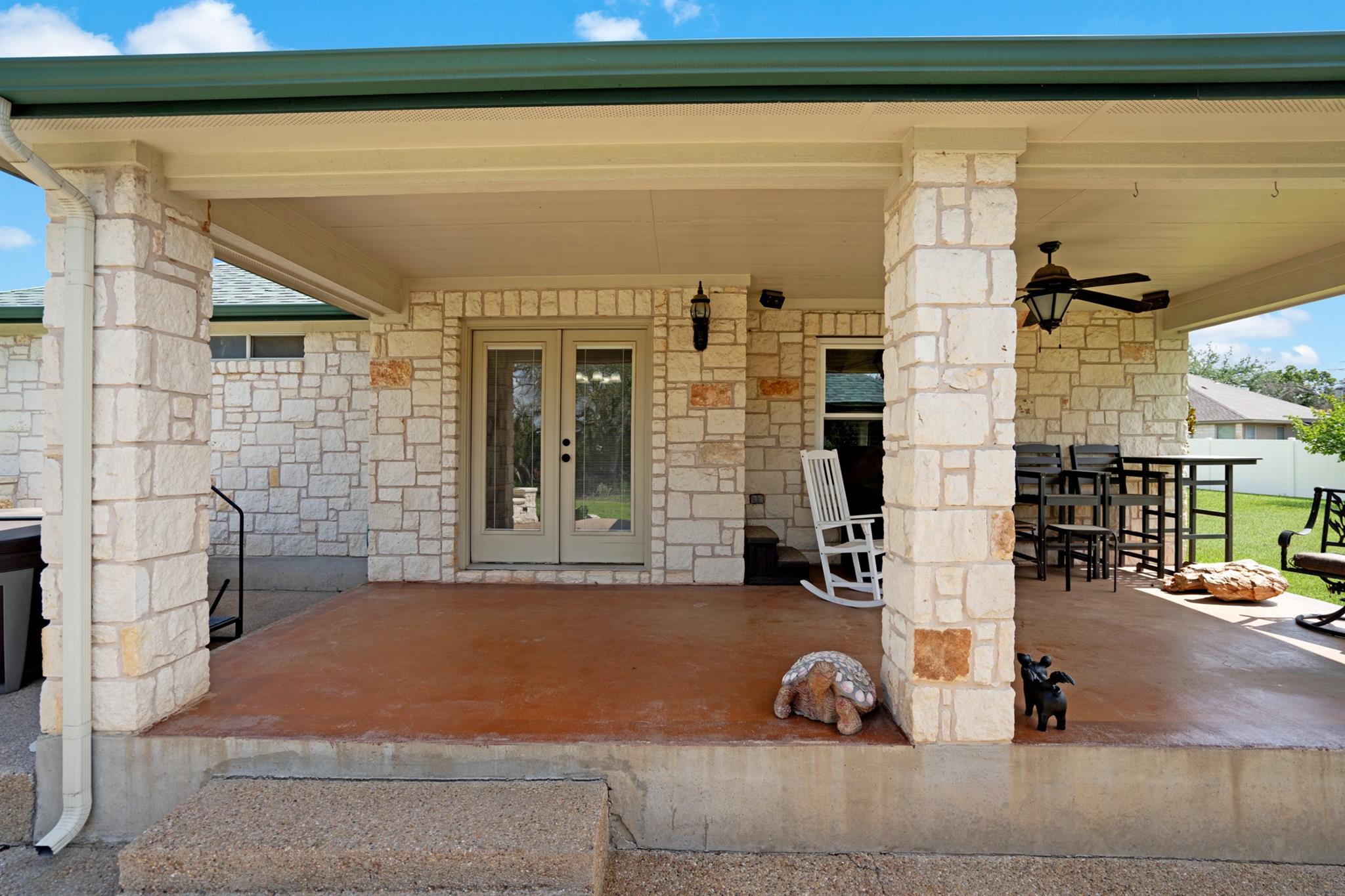 213 S Buffalo Pass, Georgetown, TX 78633