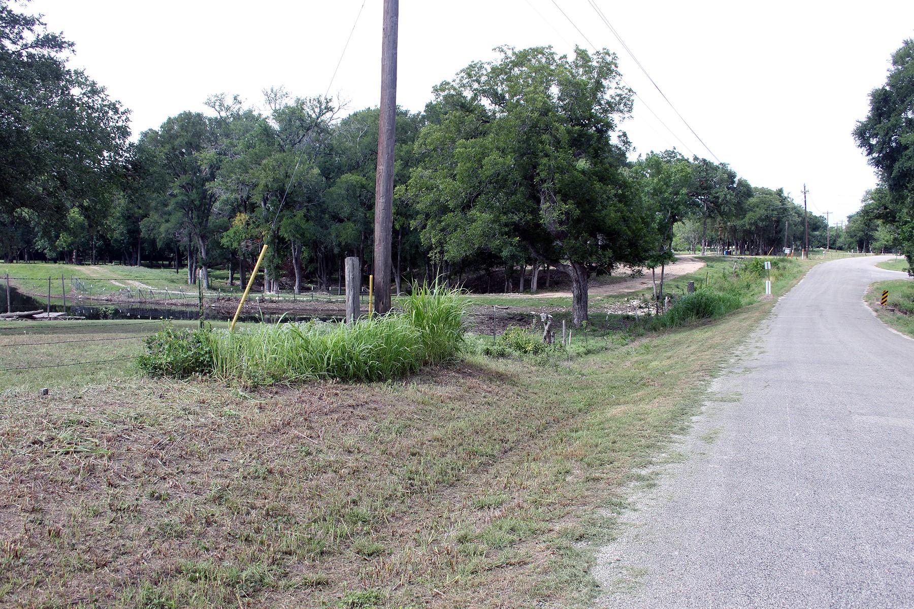 1000 Old Lytton Springs Rd, Lockhart, TX 78644