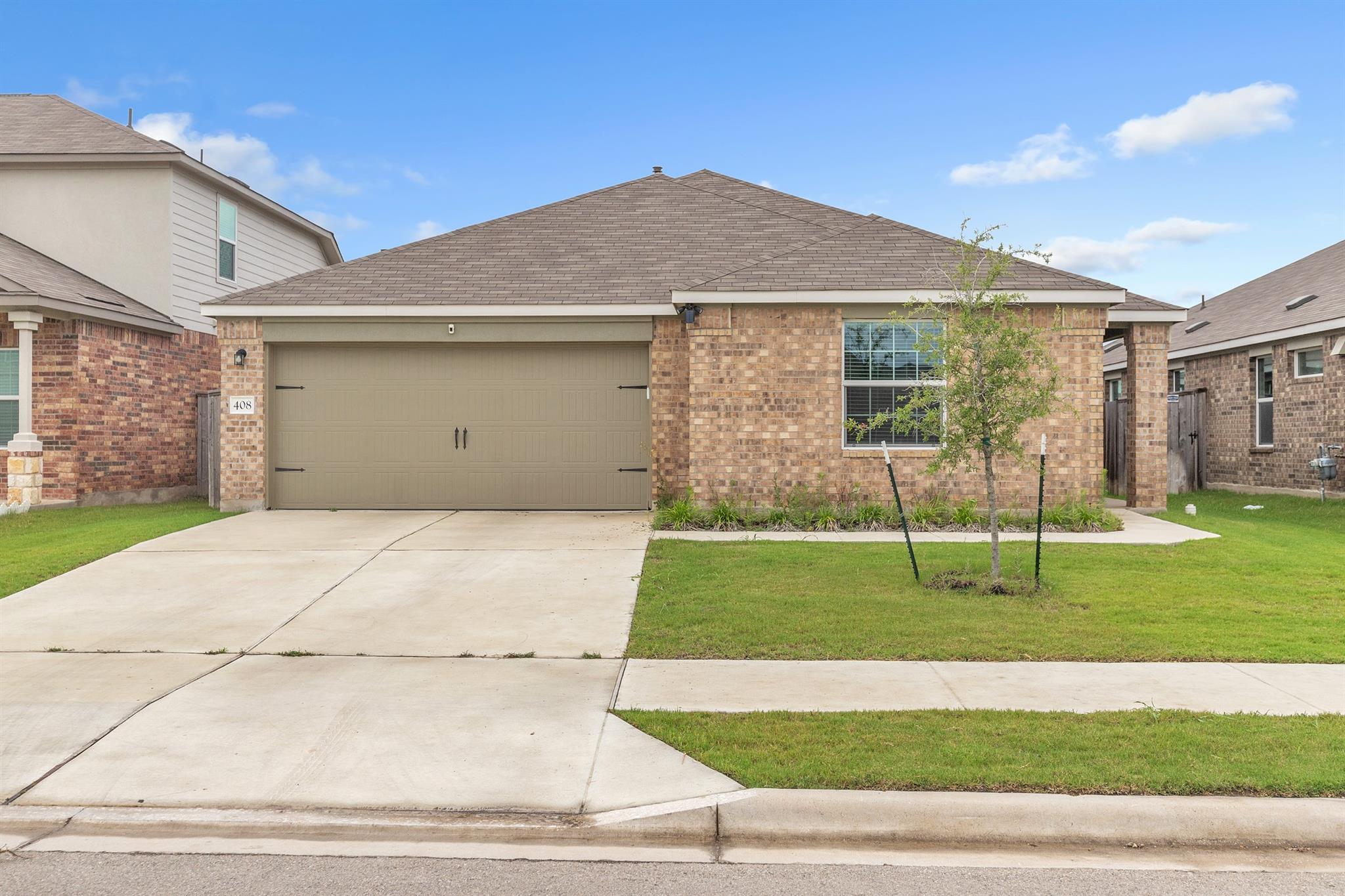 408 Sebring Cir, Hutto, TX 78634