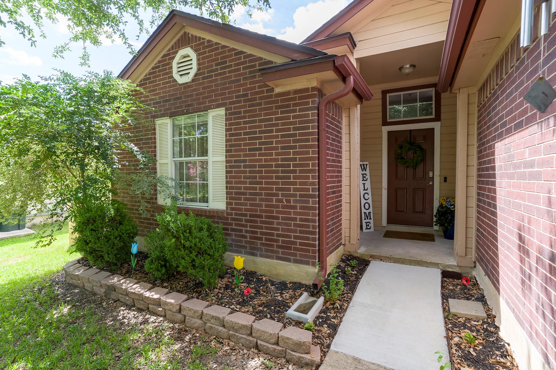 906 Iris Dr, Georgetown, TX 78626