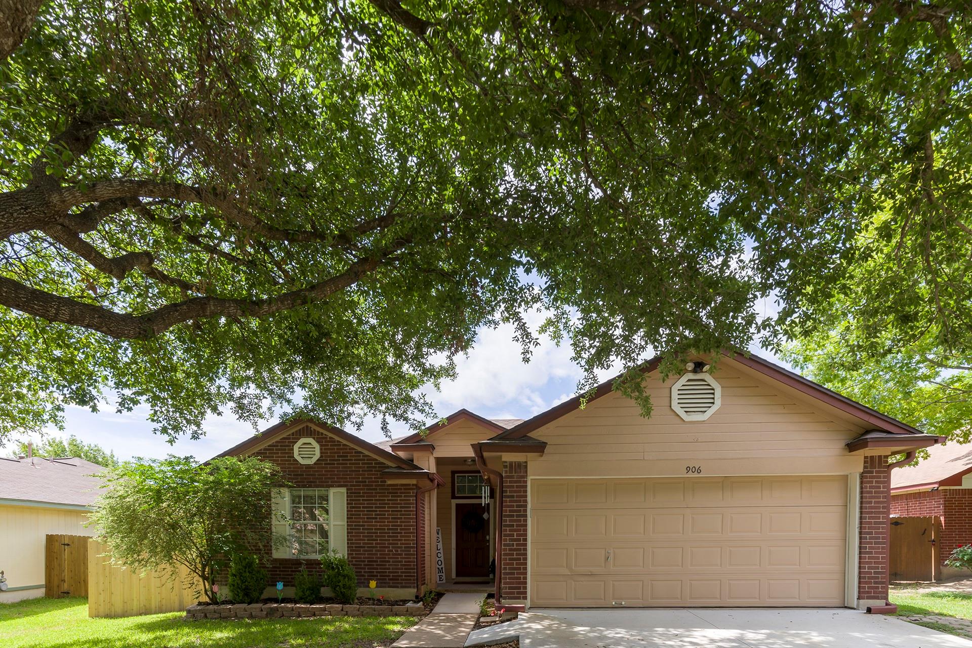 906 Iris Dr, Georgetown, TX 78626
