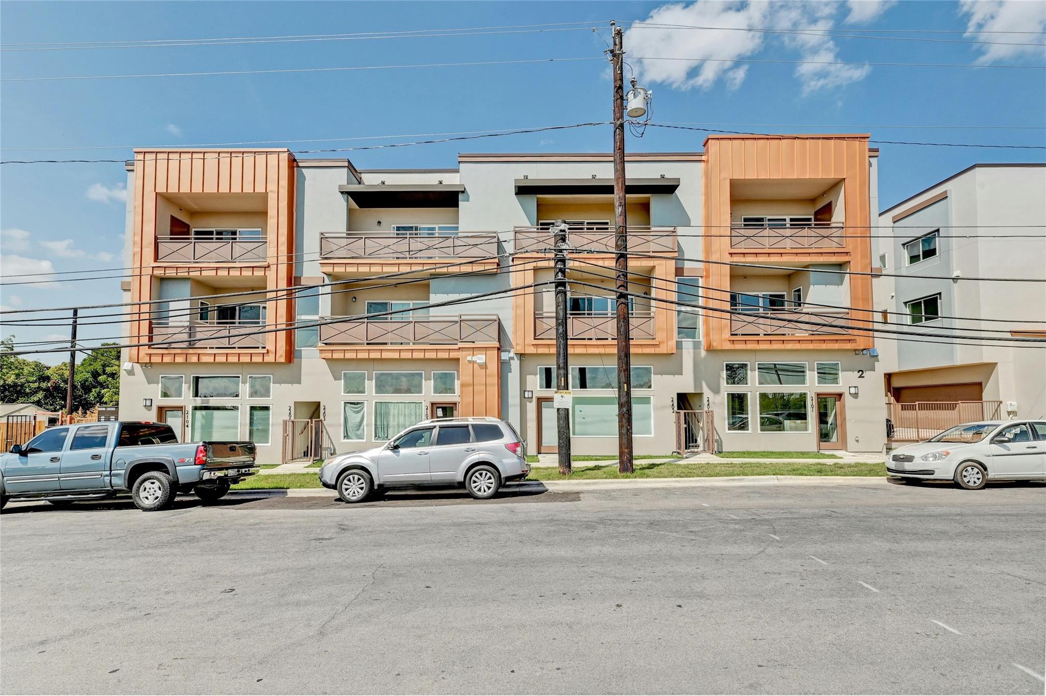 2827 Manor Rd # 2201, Austin, TX 78722