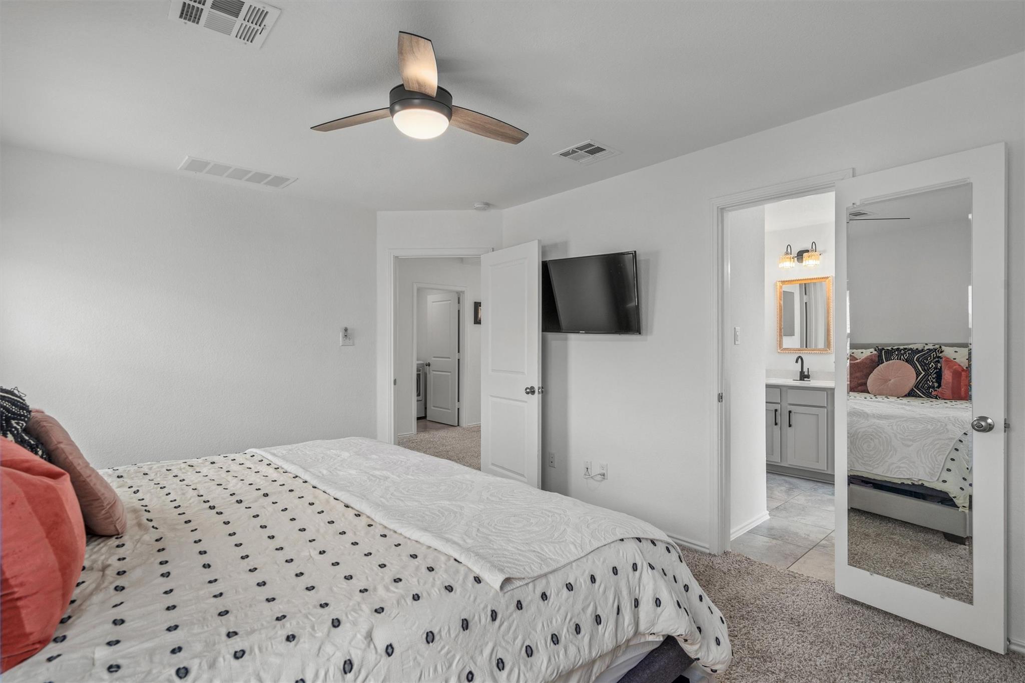 245 Red Buckeye Loop, Liberty Hill, TX 78642