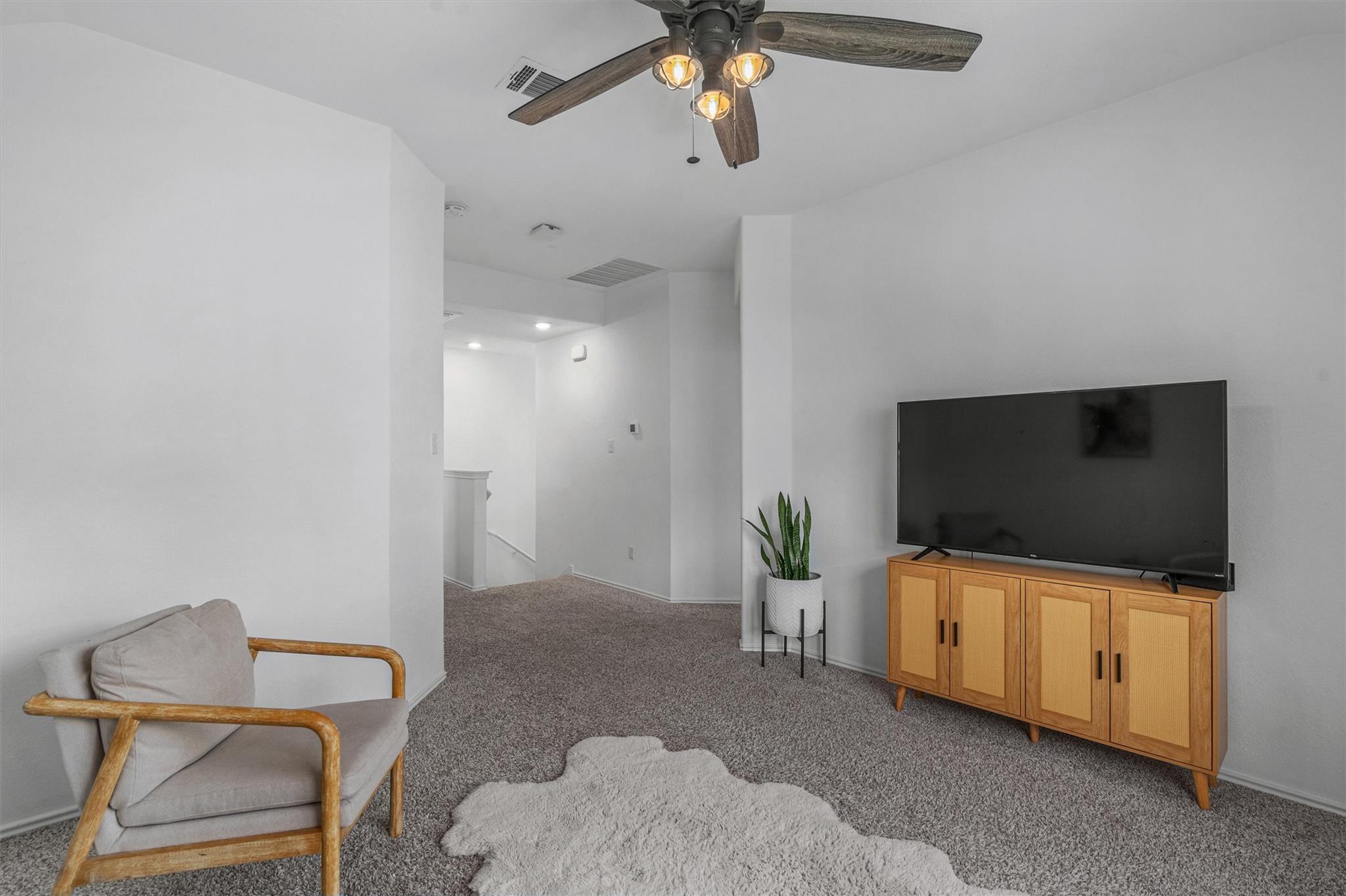 245 Red Buckeye Loop, Liberty Hill, TX 78642