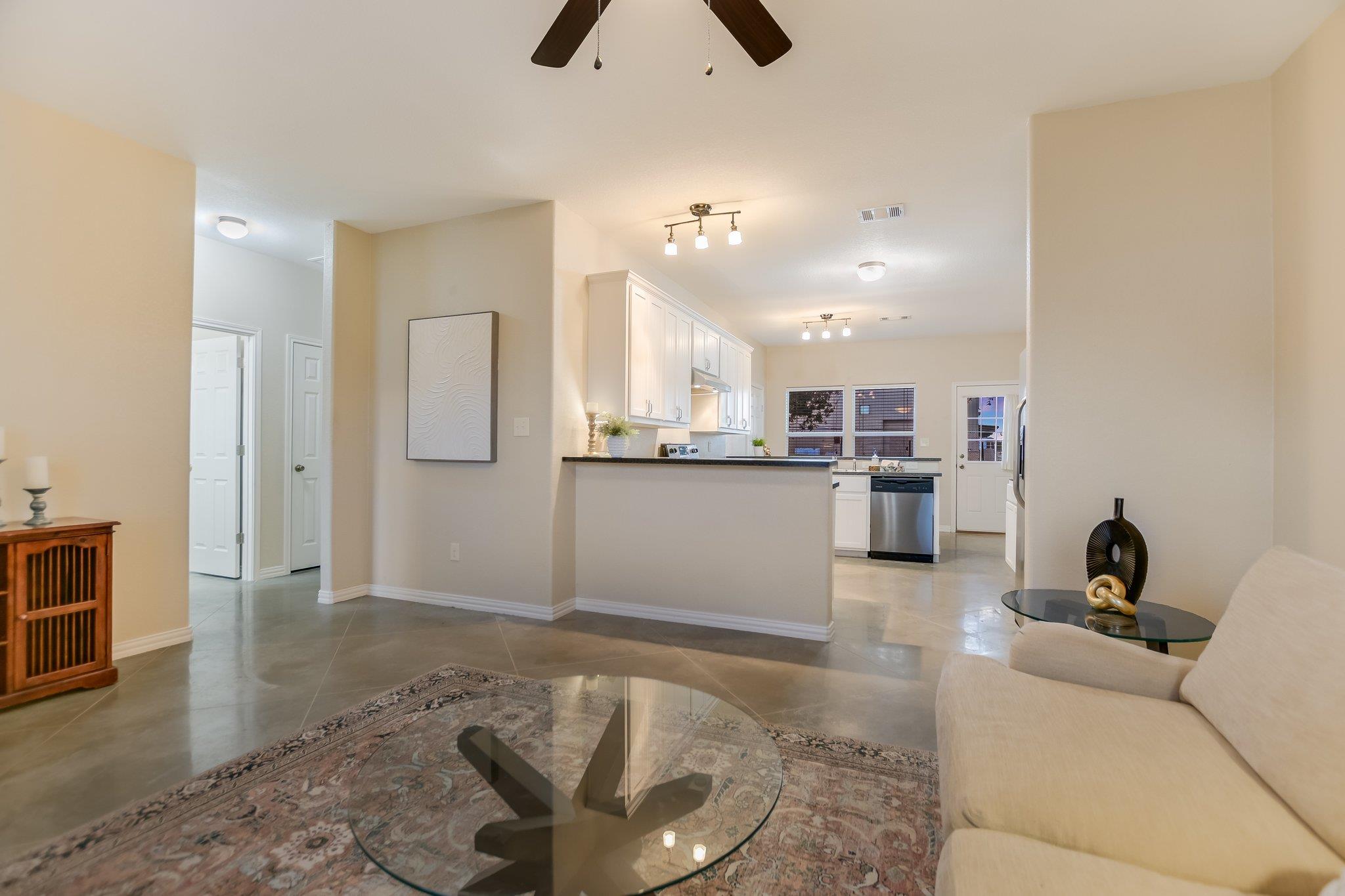 403 Elm Dr, Kingsland, TX 78639