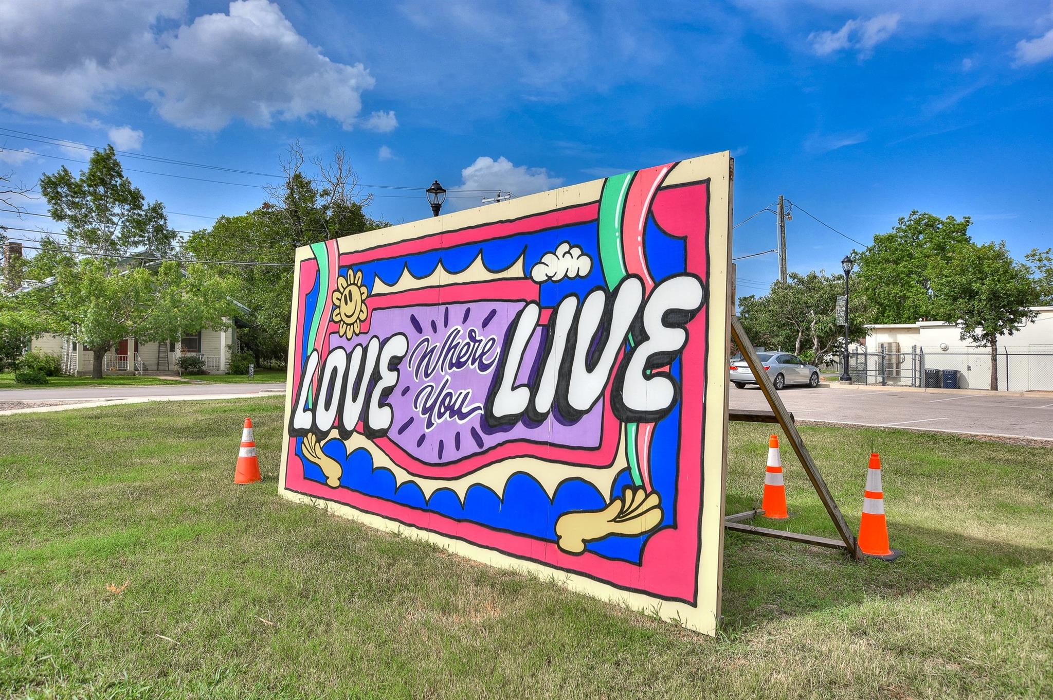 125 Holland St, Hutto, TX 78634