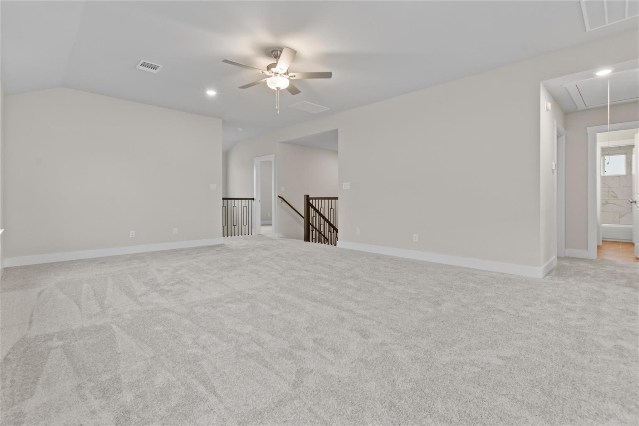 8515 Pine Muhly Dr, Lago Vista, TX 78645