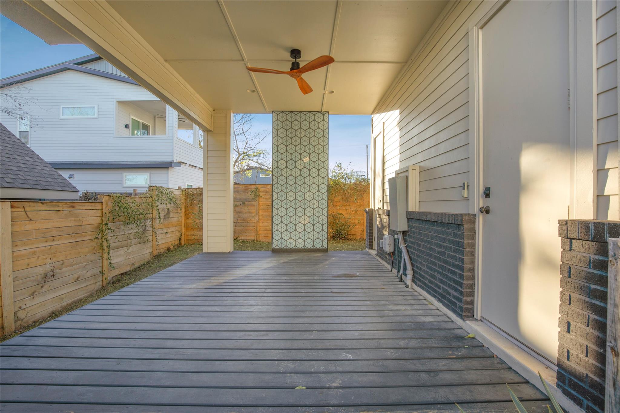 1708 Perez St # B, Austin, TX 78721