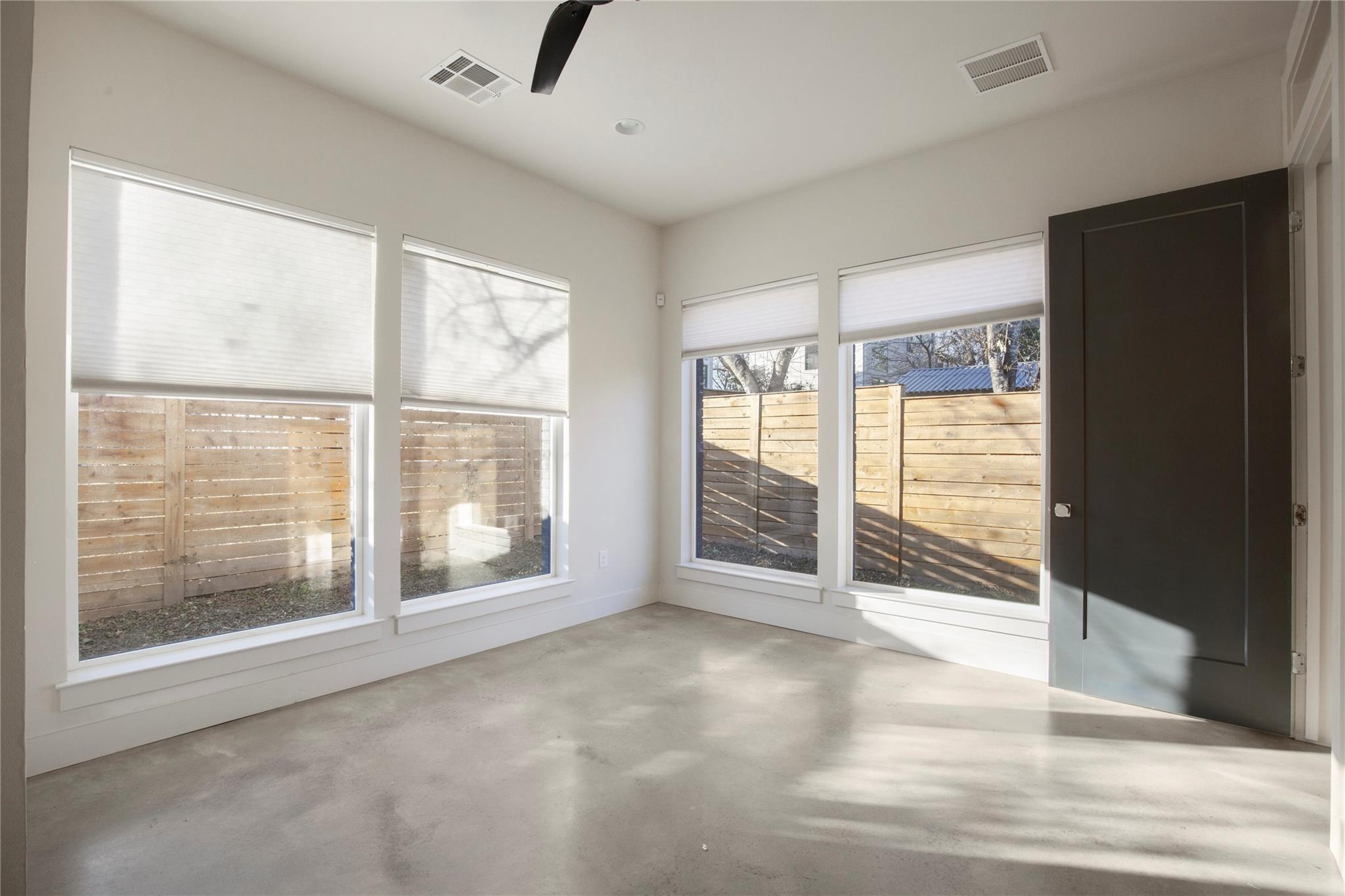 1708 Perez St # B, Austin, TX 78721