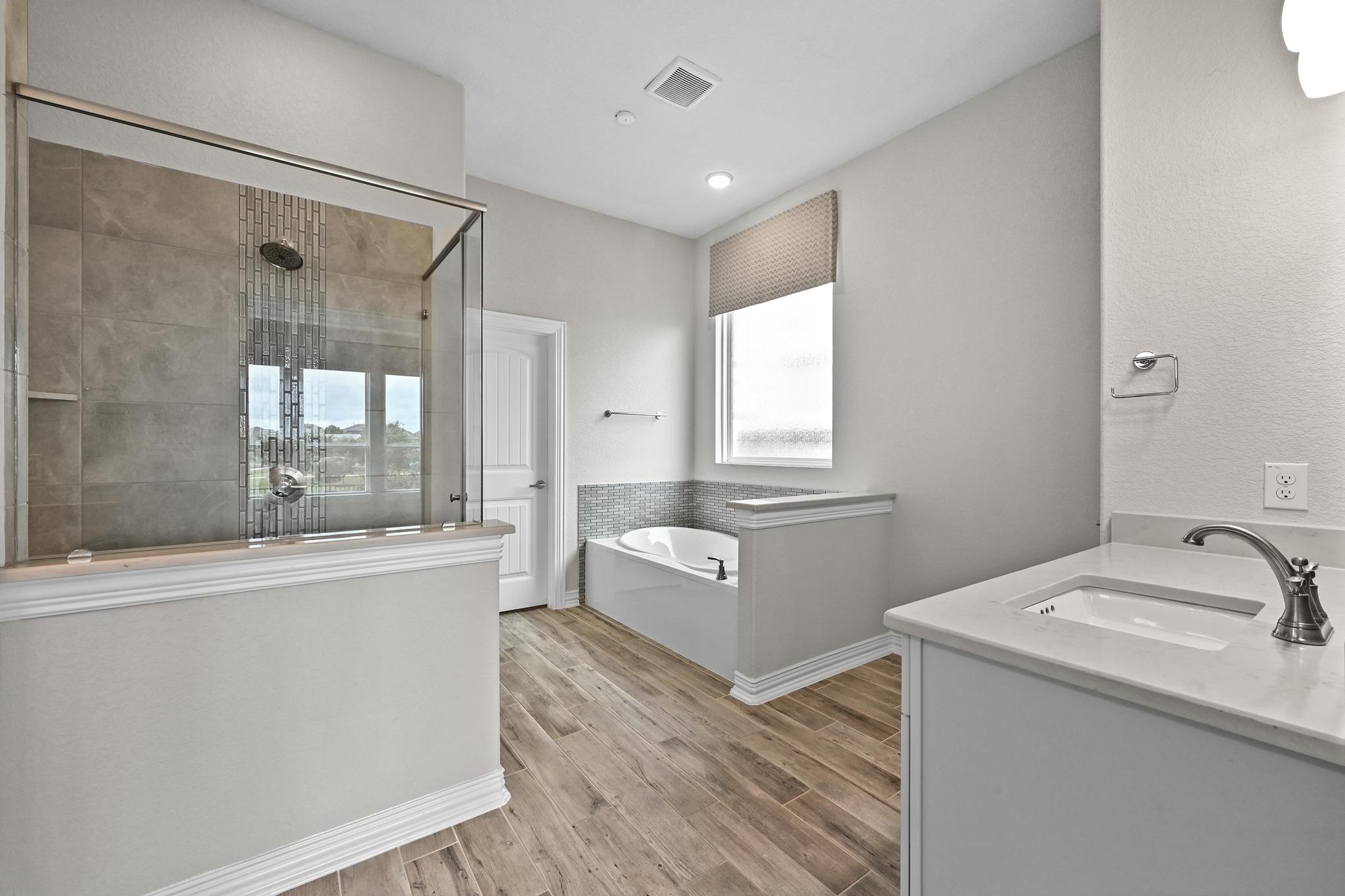 880 Cherrystone Loop, Buda, TX 78610