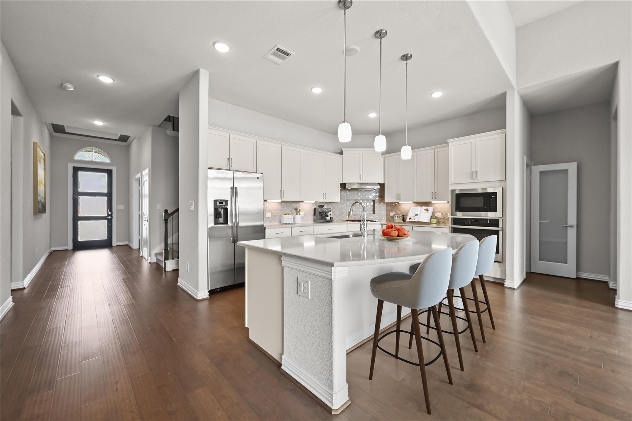 880 Cherrystone Loop, Buda, TX 78610