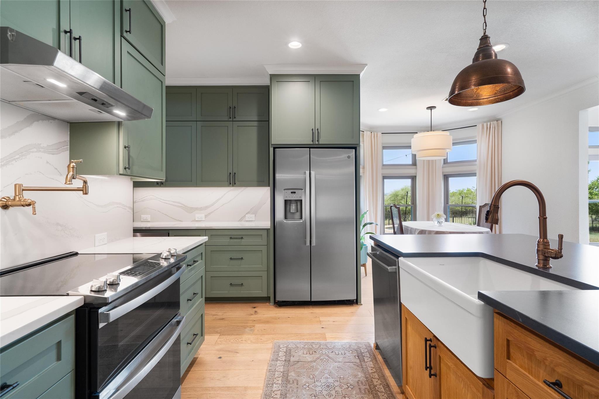 626 Canyon Rim Dr, Dripping Springs, TX 78620
